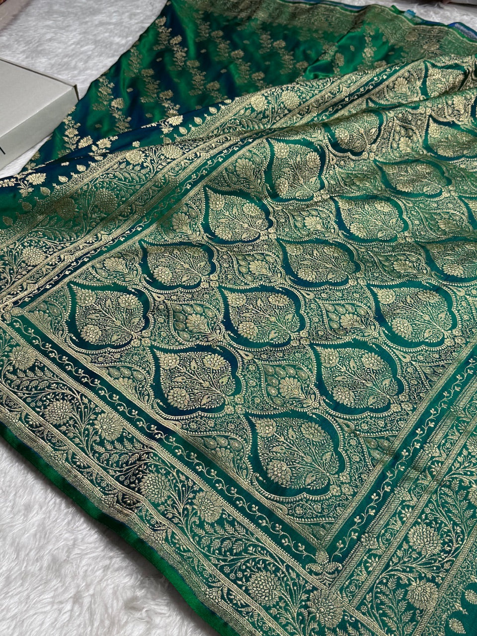 Bottle Green Cross & Booti Banarasi Katan Silk Saree