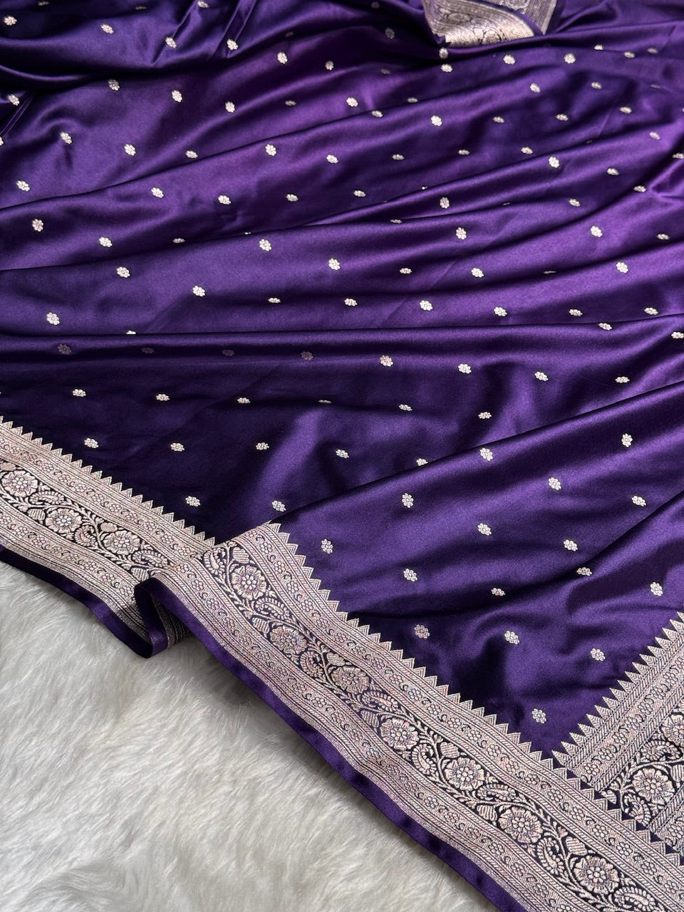 Dark Purple Booti Mashru Silk Saree
