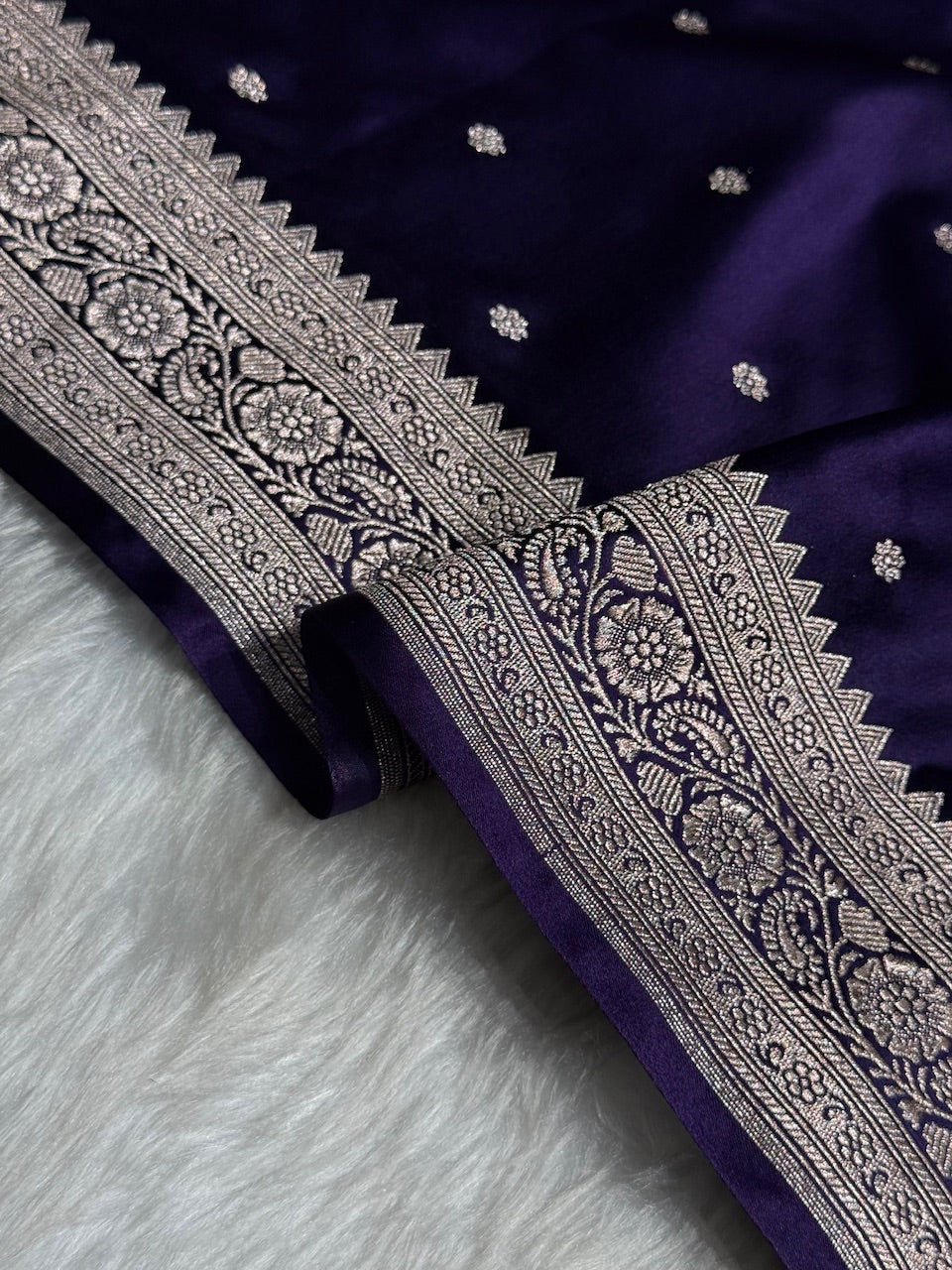 Dark Purple Booti Mashru Silk Saree