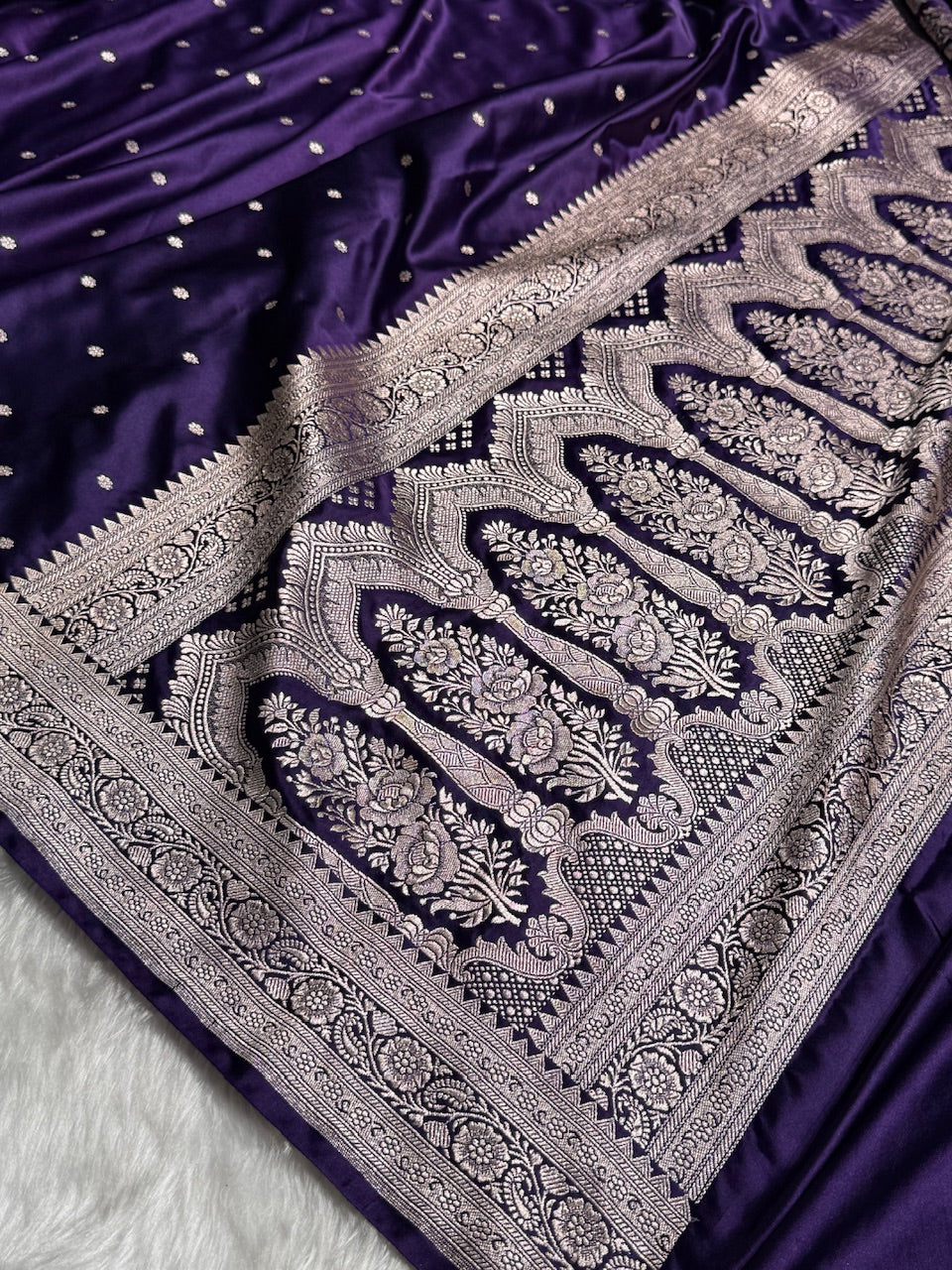 Dark Purple Booti Mashru Silk Saree