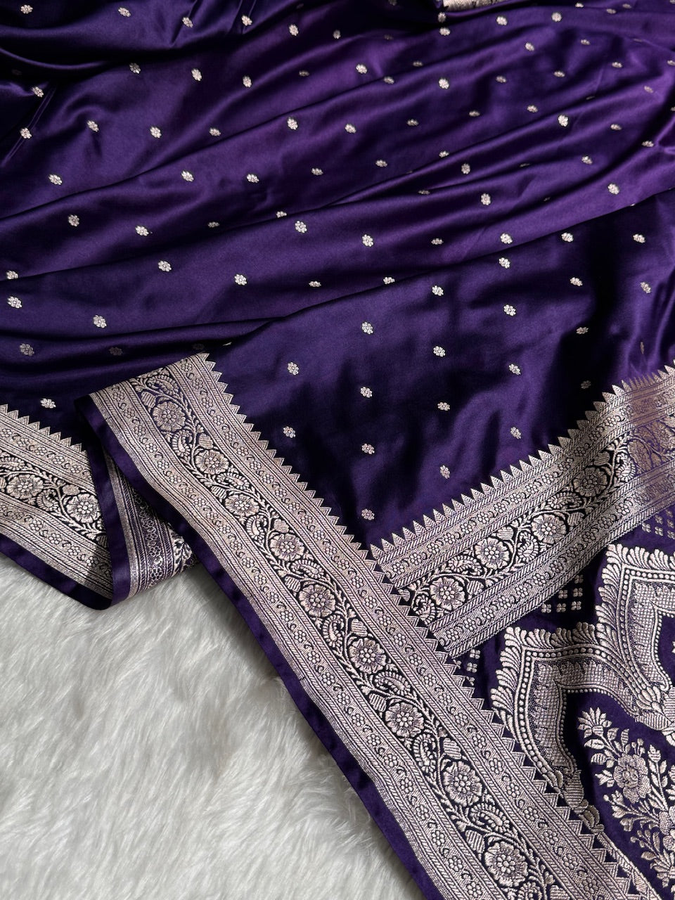 Dark Purple Booti Mashru Silk Saree