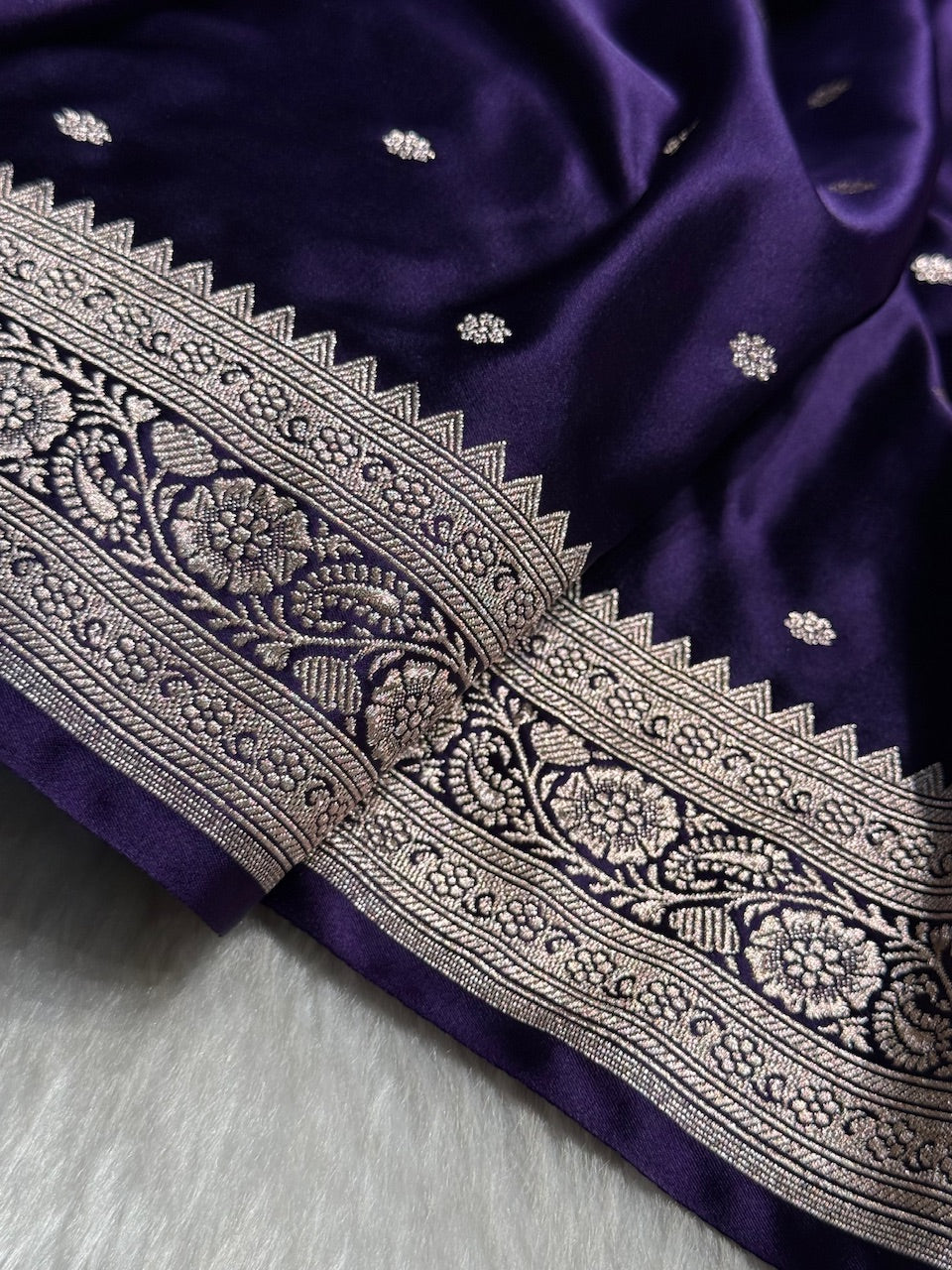 Dark Purple Booti Mashru Silk Saree