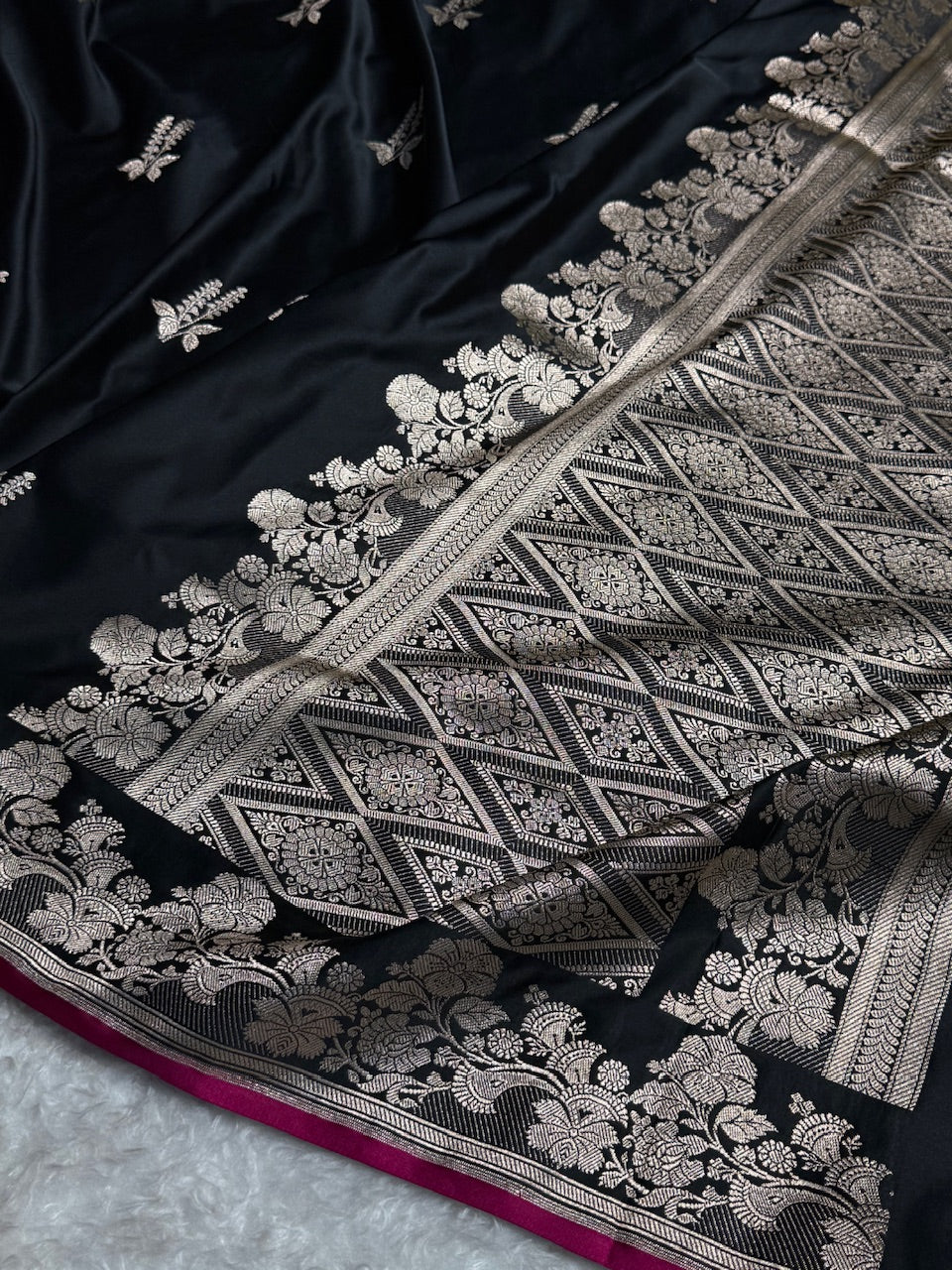 Black Floral Boota Mashru Silk Saree