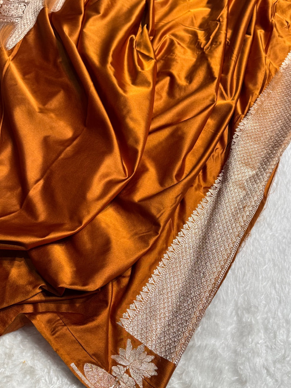 Dark Rust Floral Booti Mashru Silk Saree