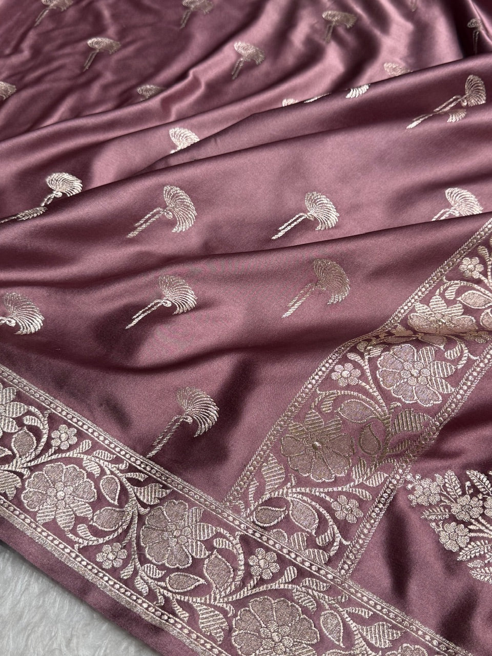 Mauve Floral Booti Mashru Silk Saree