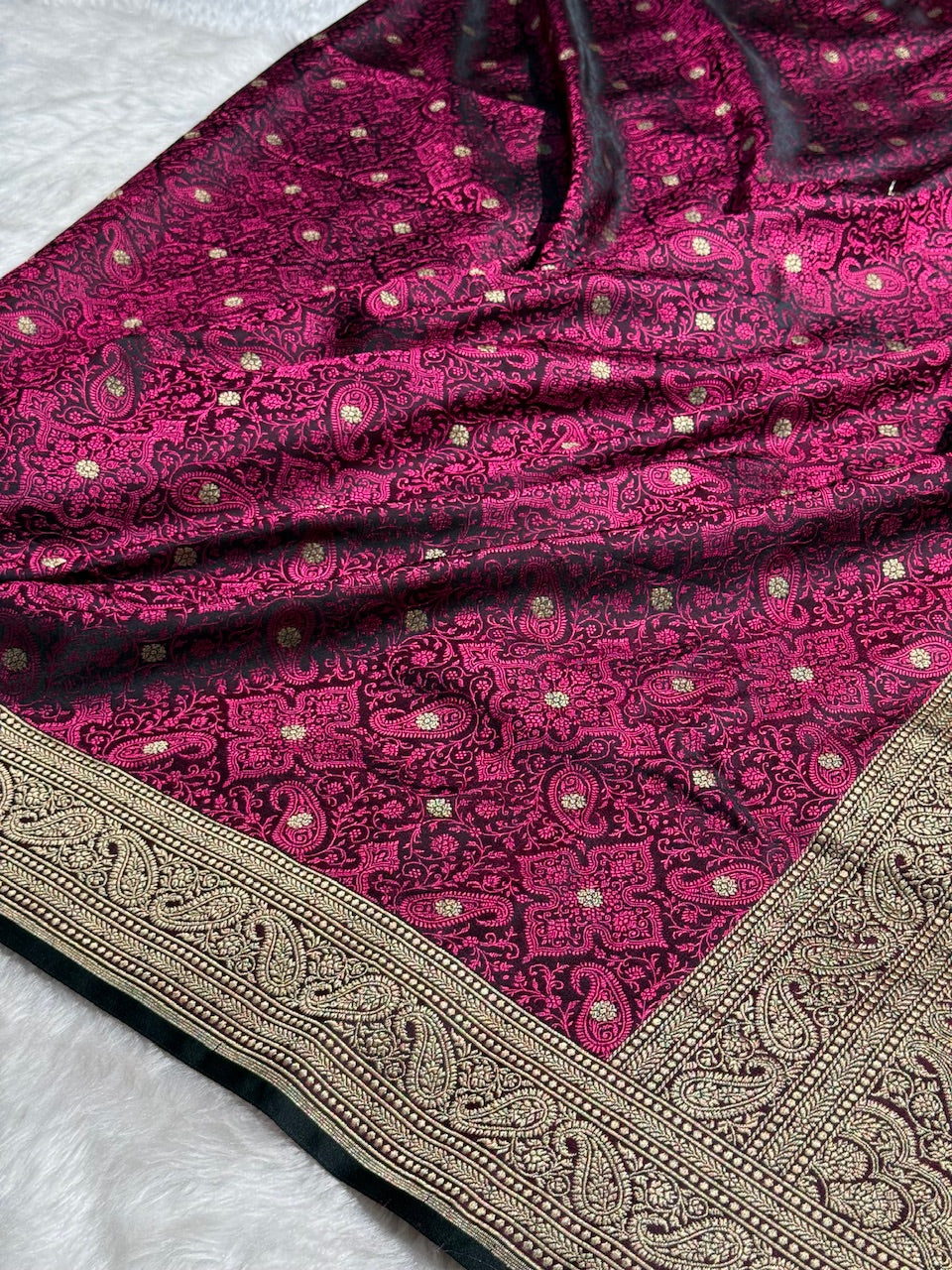 Wine Tanchoi Booti Katan Silk Saree SKTM-08