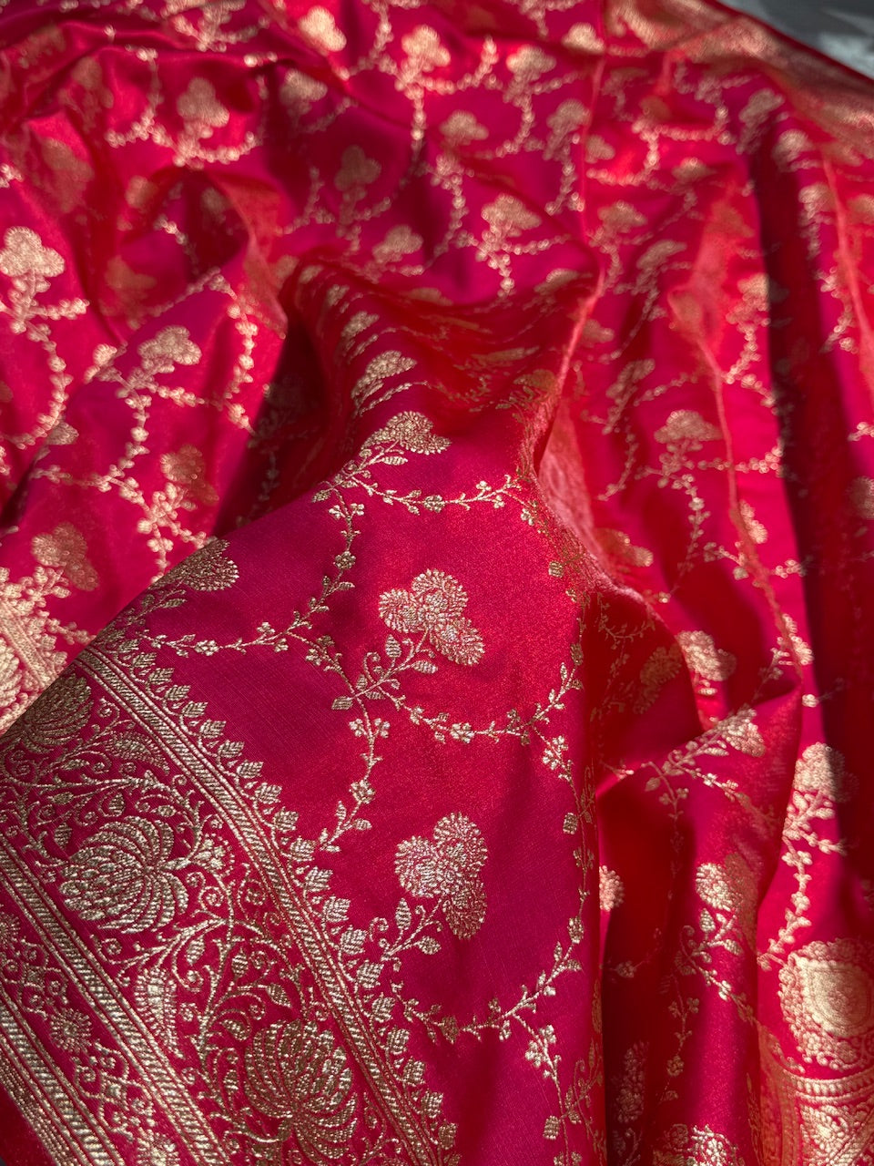 Satin Silk Saree Jaal in Pinkish Red Shades SS23
