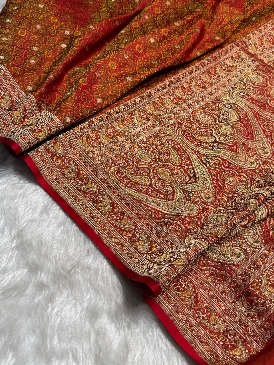 Redish Gold Jamawar Tanchoi Jaal Katan Silk Saree SKTM-19