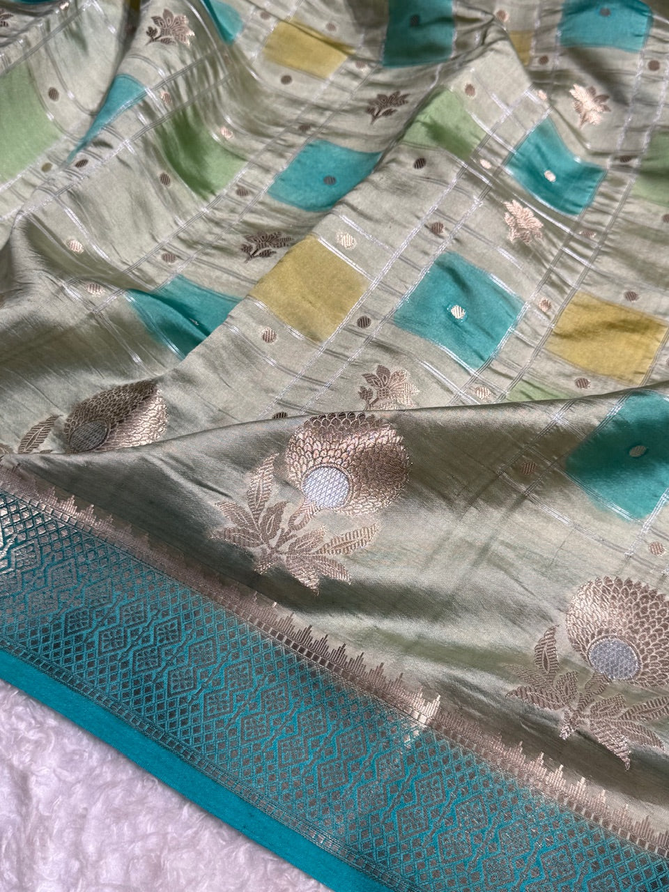 Pista - Firozy Shades Floral Boota & Booti Pure Caramel Mango Silk Saree