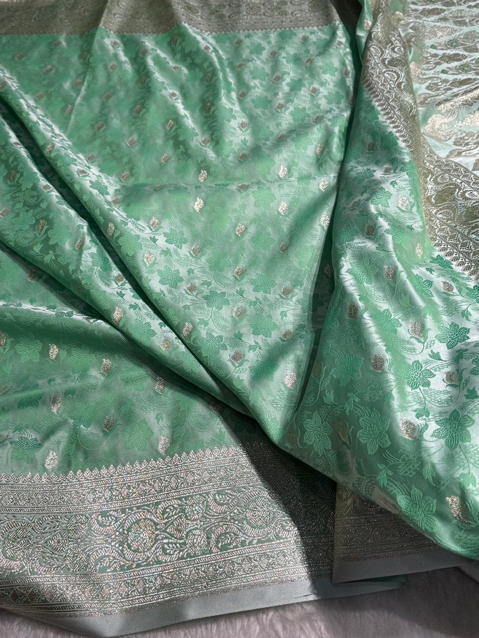Sea Green Tanchoi Satin Katan Silk Saree SKTM-03