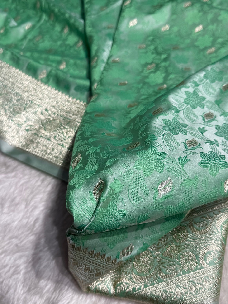 Sea Green Tanchoi Satin Katan Silk Saree SKTM-03