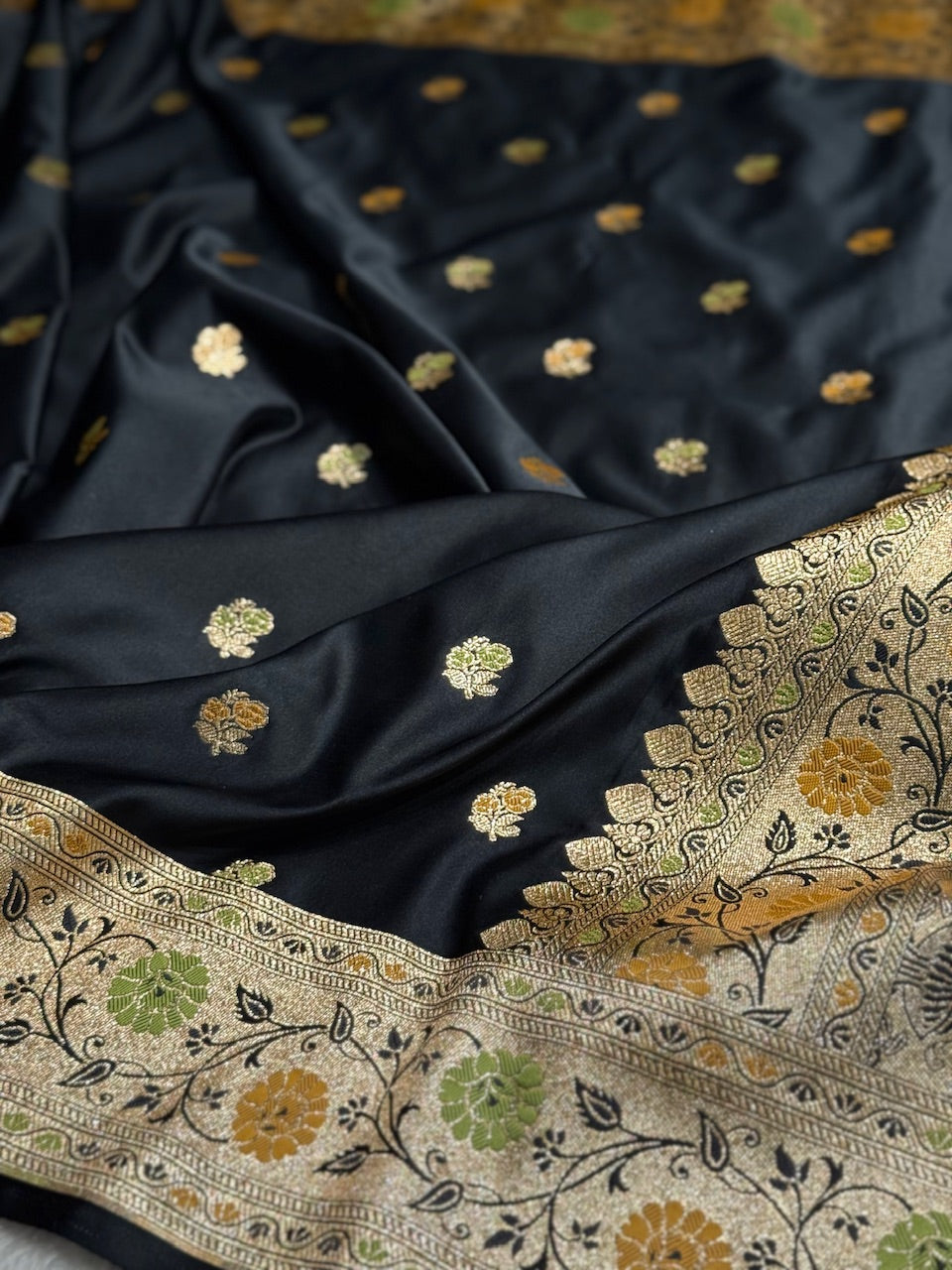 Premium Minakari Black Banarasi Booti Katan Silk Saree