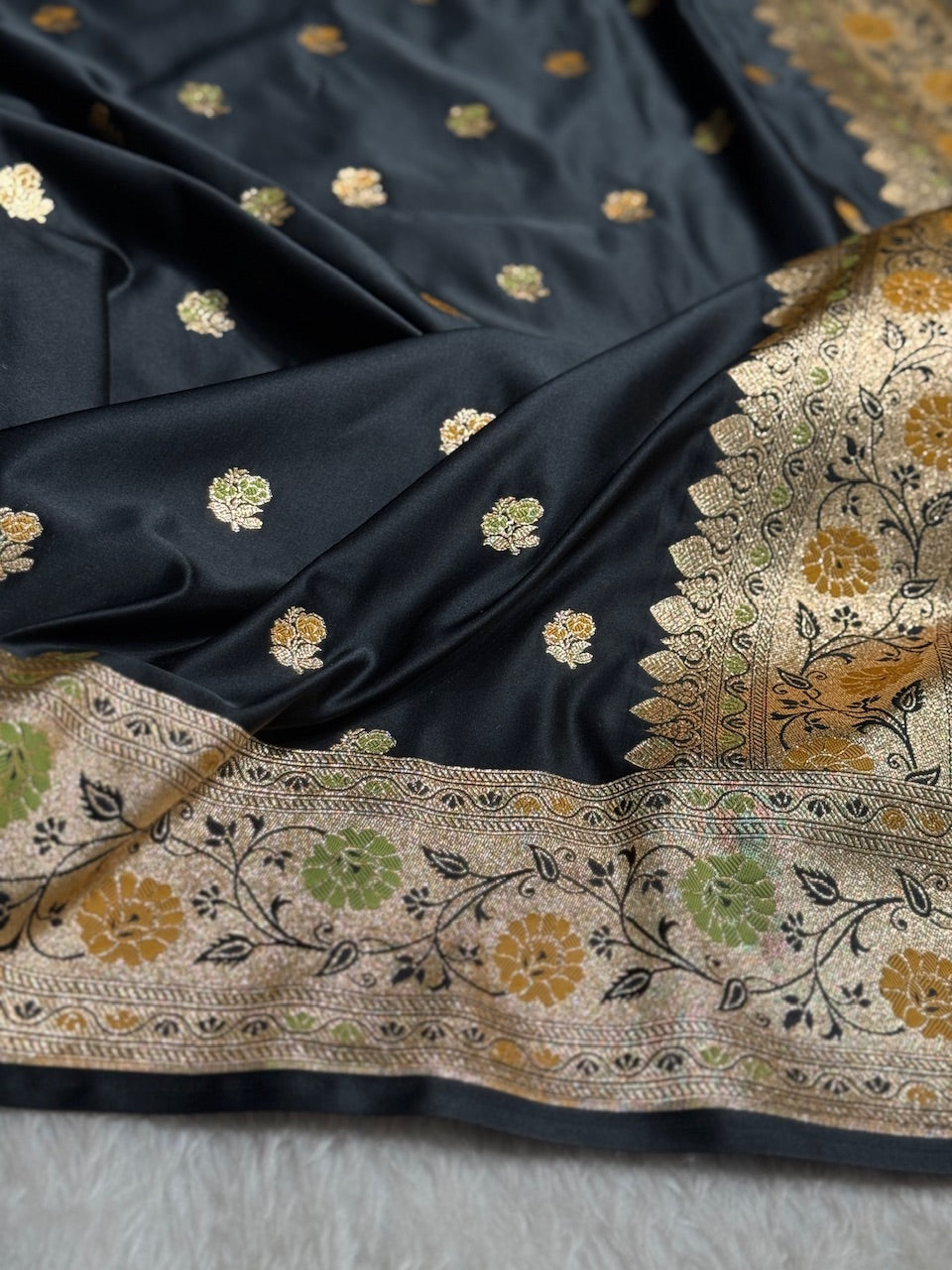 Premium Minakari Black Banarasi Booti Katan Silk Saree