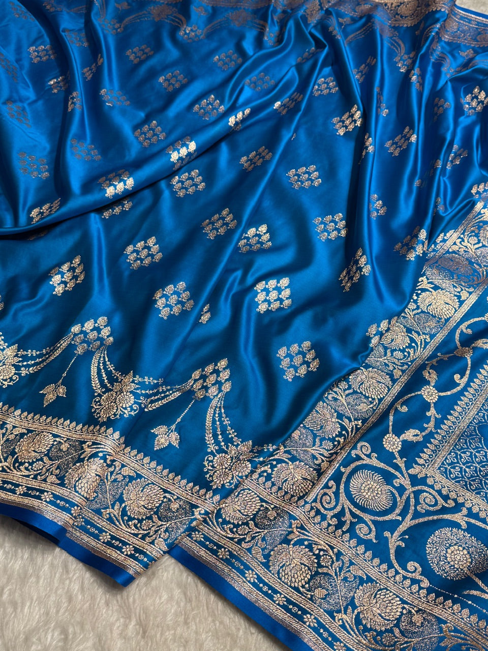 Firozy Floral Boota Satin Katan Silk saree SK34