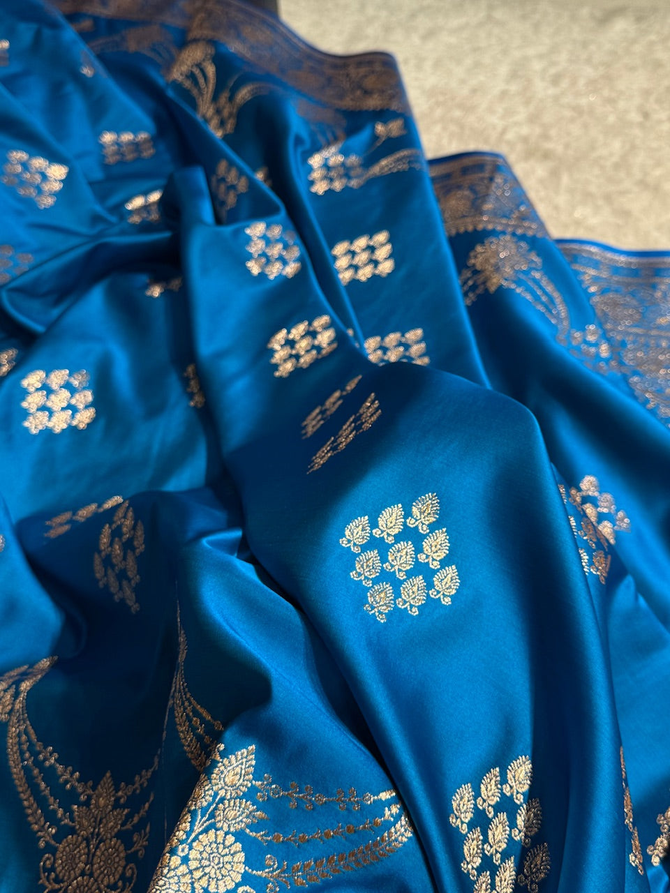 Firozy Floral Boota Satin Katan Silk saree SK34