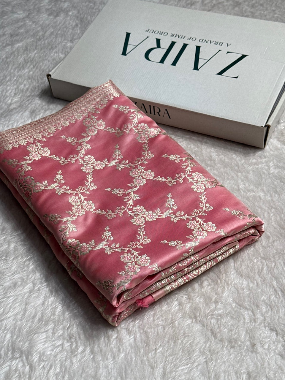 Baby Pink Jaal Pattern Mashru Silk Saree