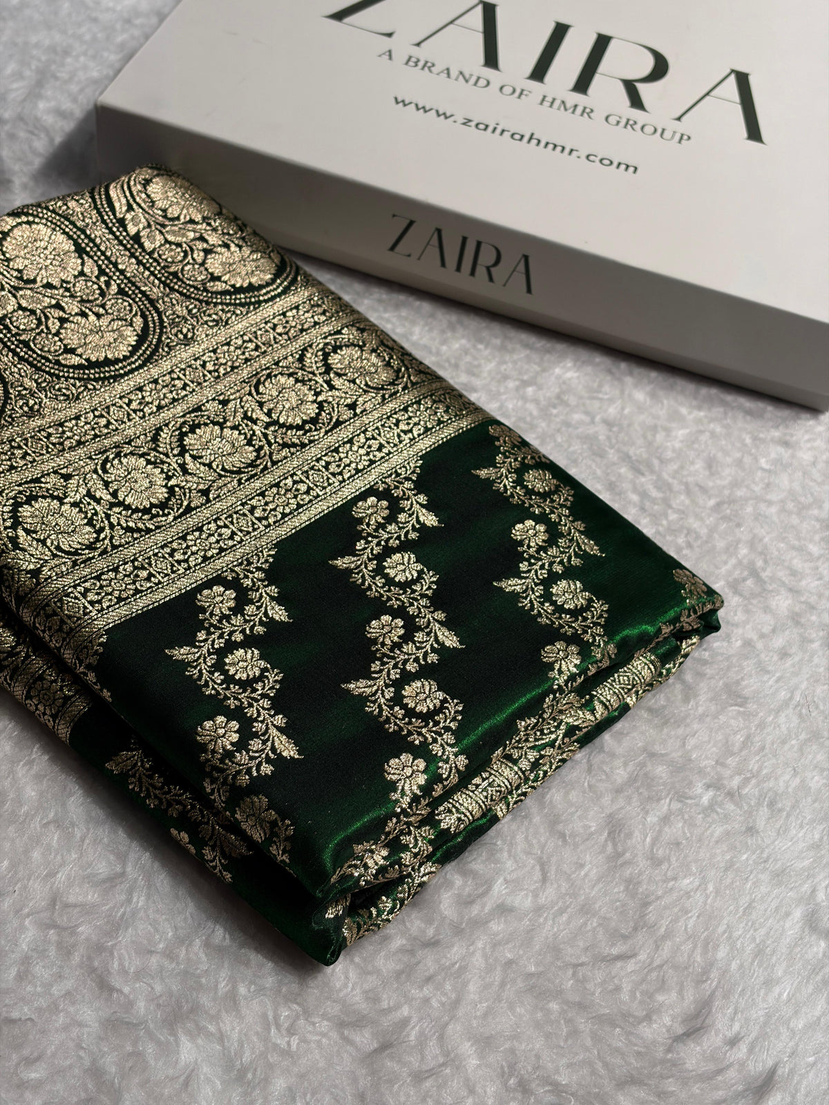 Bottle Green Shades Banarasi Satin Silk Saree SS32