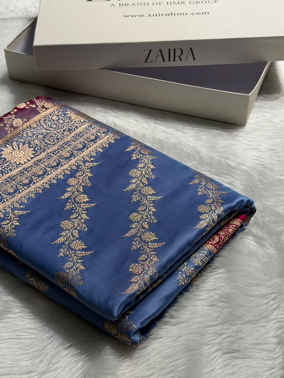 Nile Blue \ Rani Pink Contrast Satin Katan Saree Floral Cross Pattern SK155