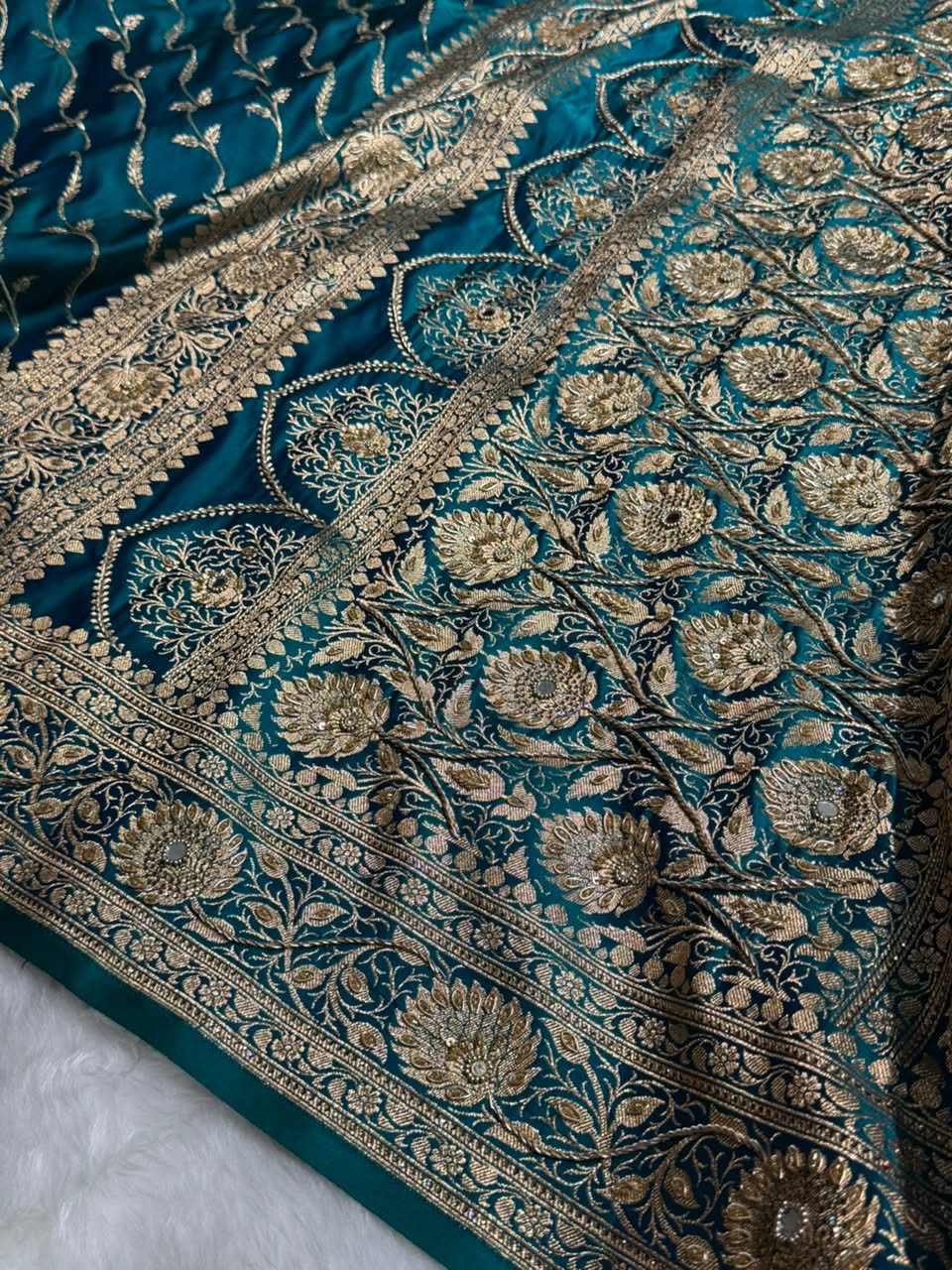 Banarasi Satin Katan Saree With Ari & Zardozi Work Cross Pattern in Bridal Peacock Green Shades BSK37