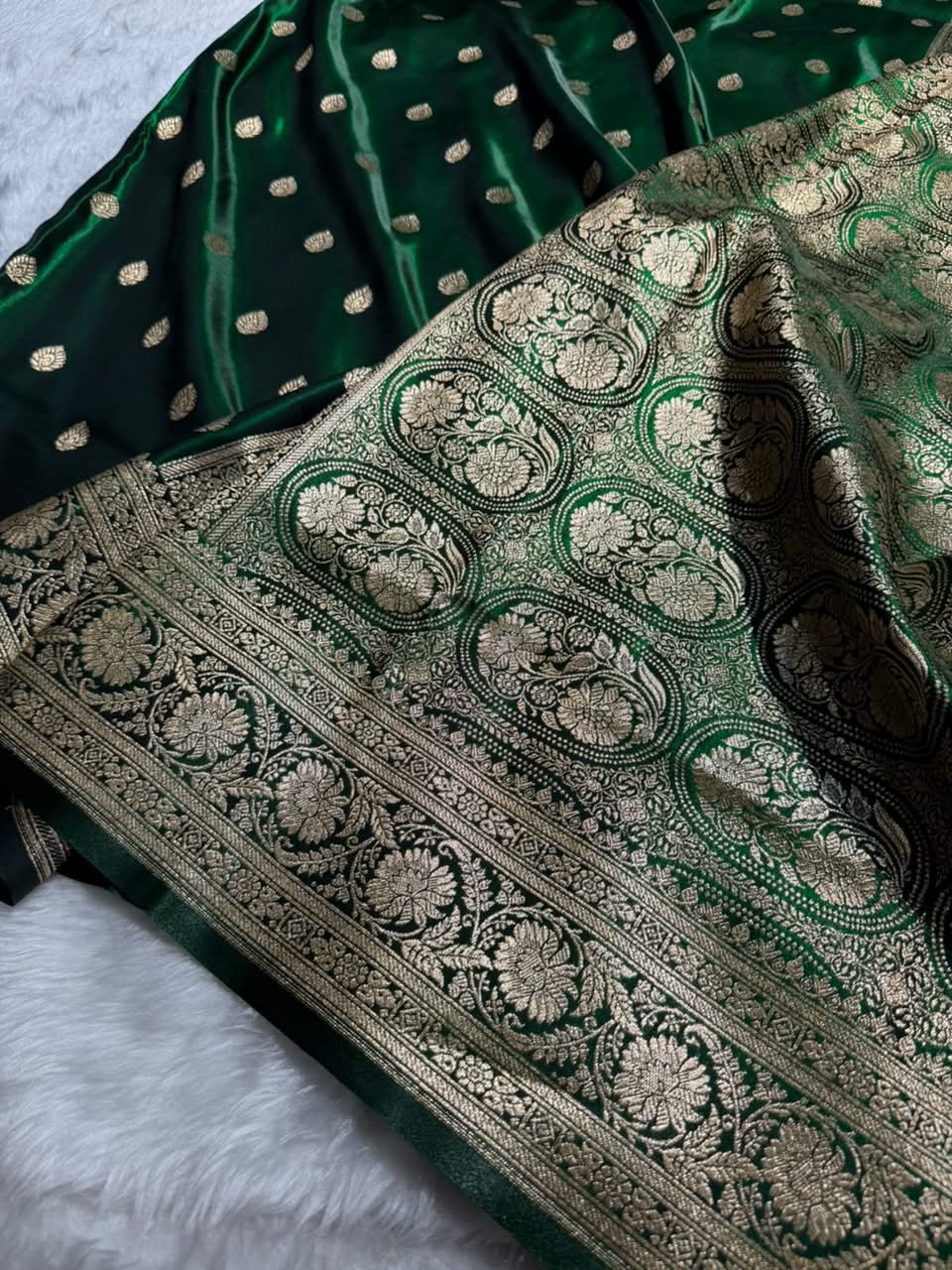 Bottle Green Shades Boota Pattern Banarasi Satin Silk Saree SS45
