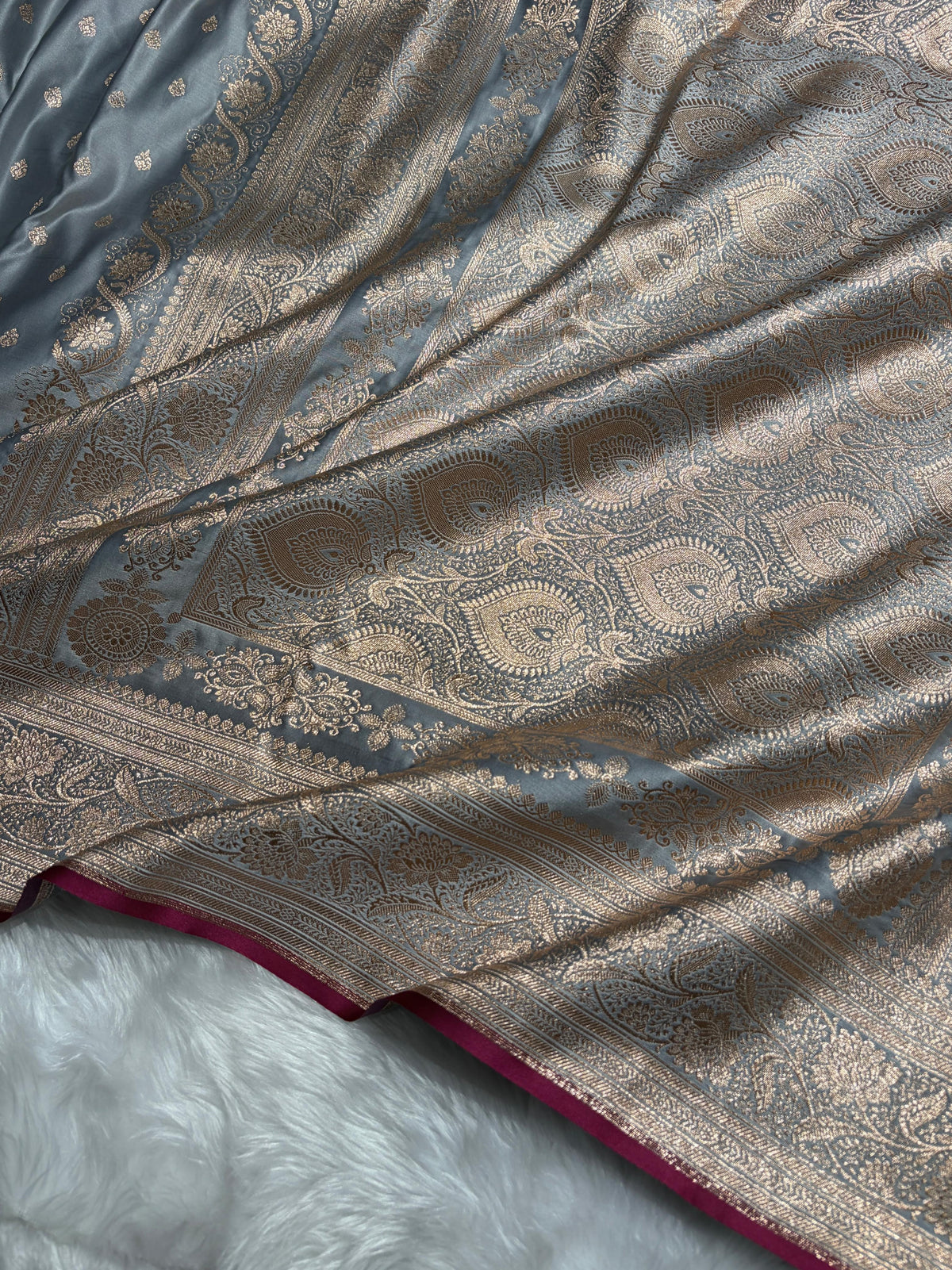 Banarasi Katan Silk Saree In Grey Shades SK08