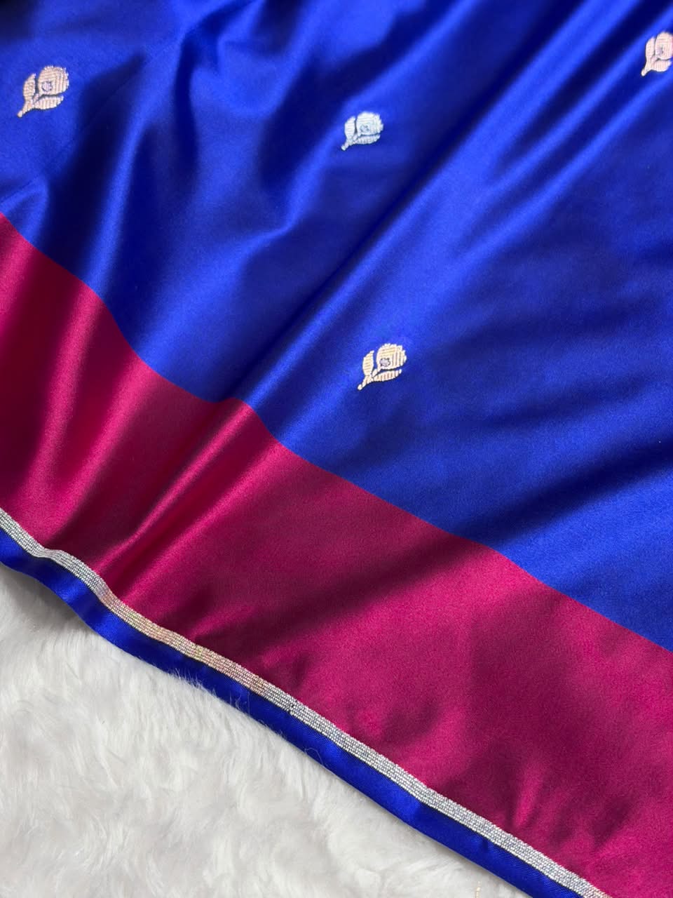 Royal Blue With Rani Shades Border Banarasi Booti Pattern Mashru Silk Saree MSM-141