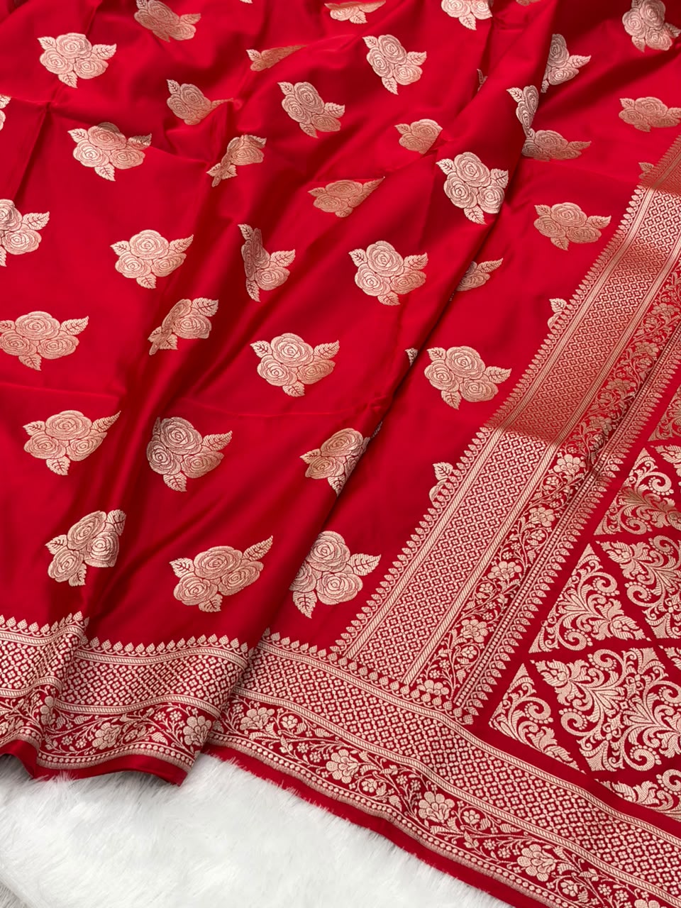 Red Shades in Rose Motif Pattern Mashru Silk Saree MSM-142