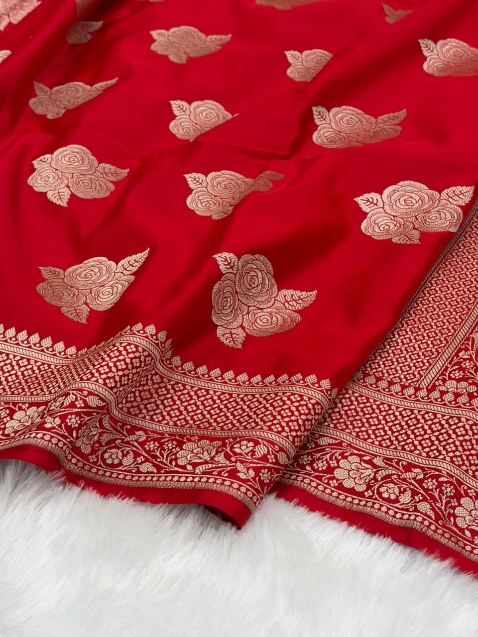 Red Shades in Rose Motif Pattern Mashru Silk Saree MSM-142