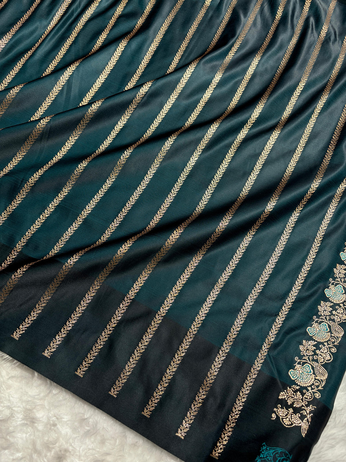 Banarasi Dark Rama Satin Katan with Tanchoi Pattern SK163