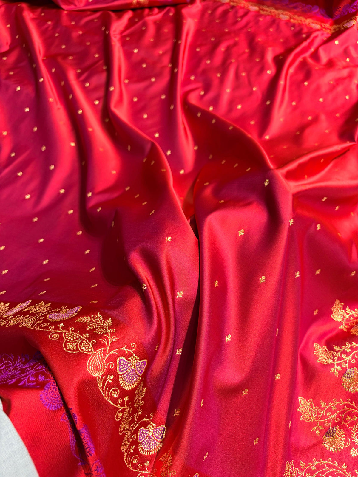 Banarasi Red Satin Katan with Tanchoi Pattern SK163