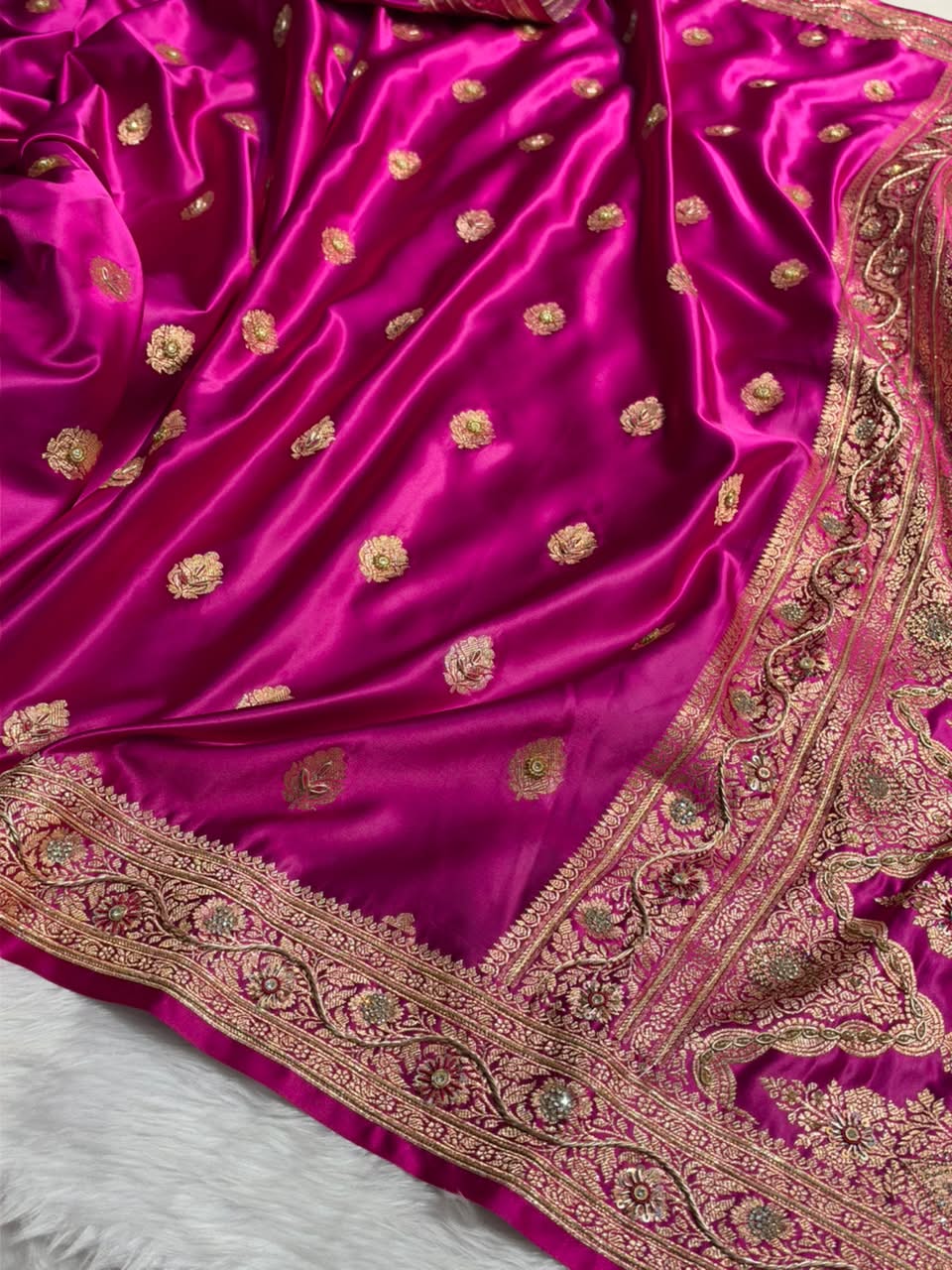 Rani Banarasi Satin Katan Saree With Ari & Zardozi Work Boota BSK65