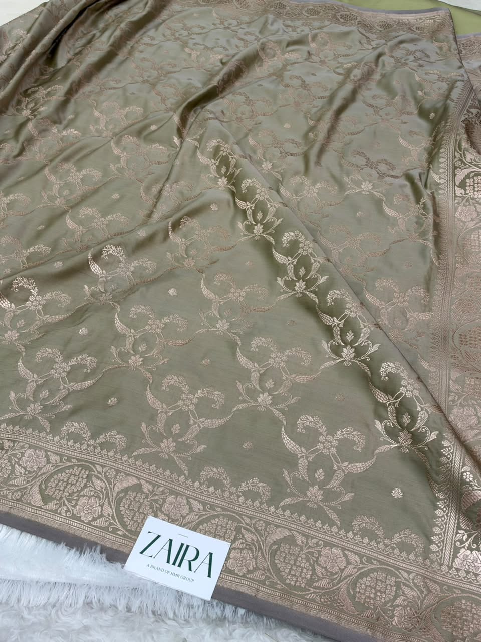 Olive Grey Shades Banarasi With Floral Jaal Pattern Mashru Silk Saree MSM-134