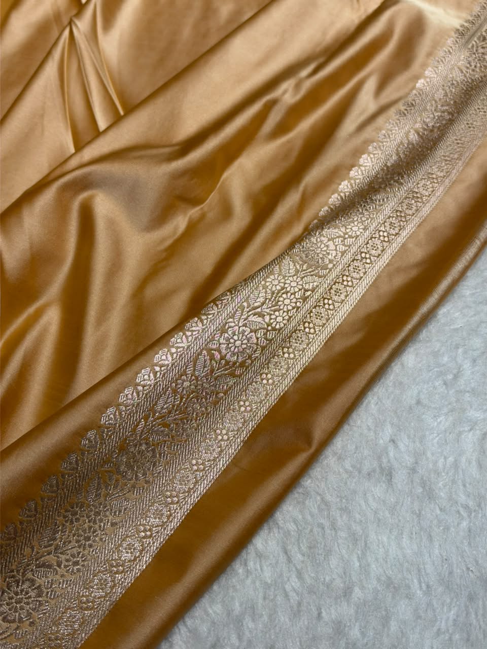 Mustard Shades Tanchoi Motif Mashru Silk Saree MST-10