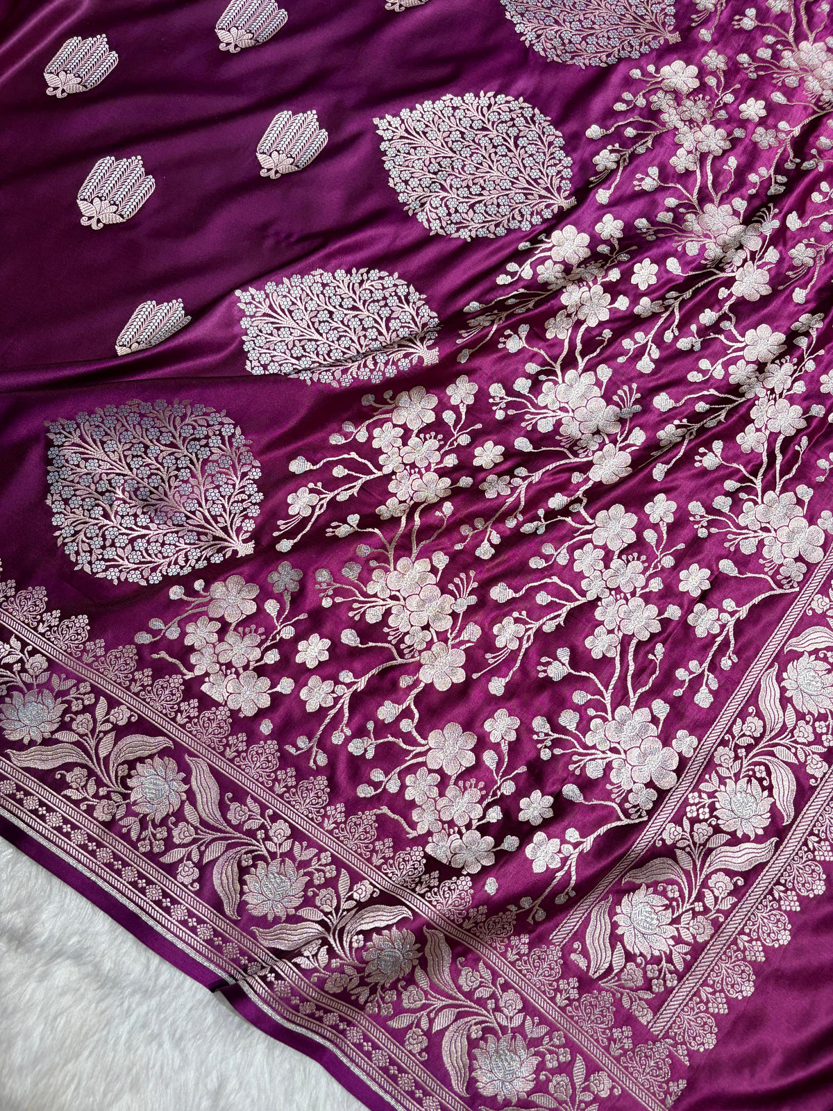 Wine Shades Banarasi Boota Pattern Minakari Floral Mashru Silk Saree MSM-122
