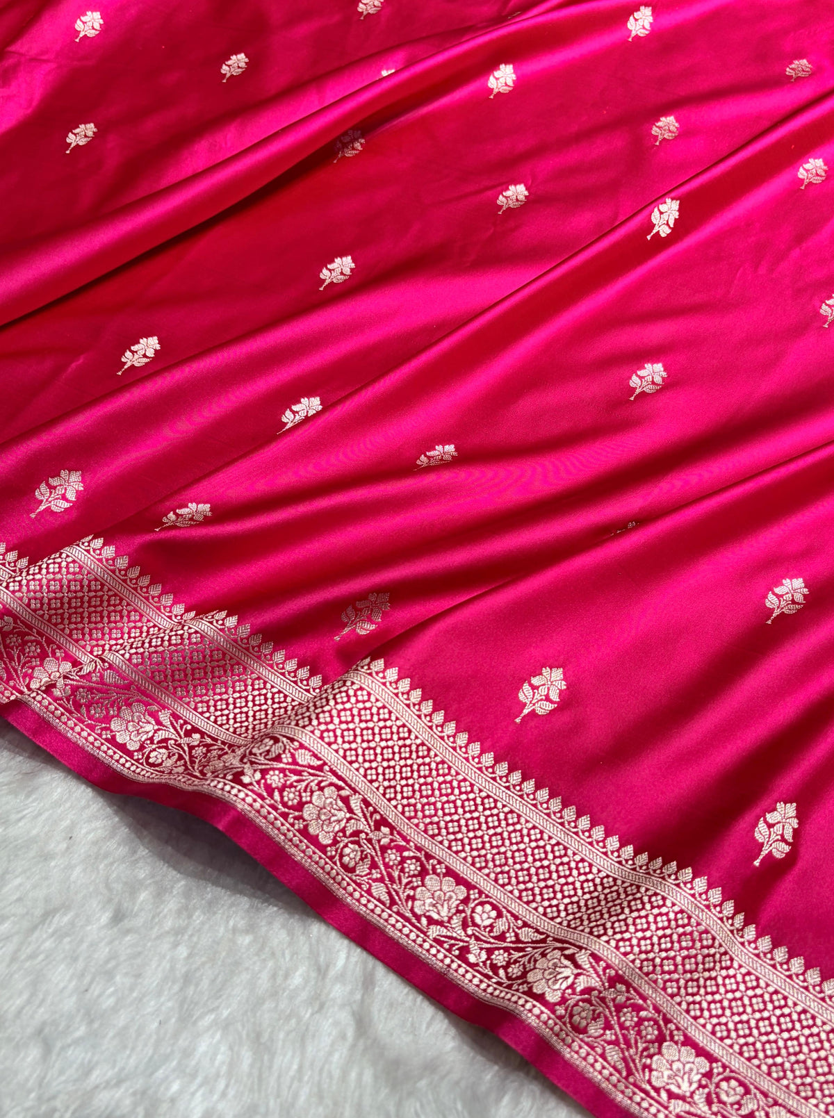 Rani Pink Shades Banarasi Boota Pattern Minakari Floral Mashru Silk Saree MSM-148