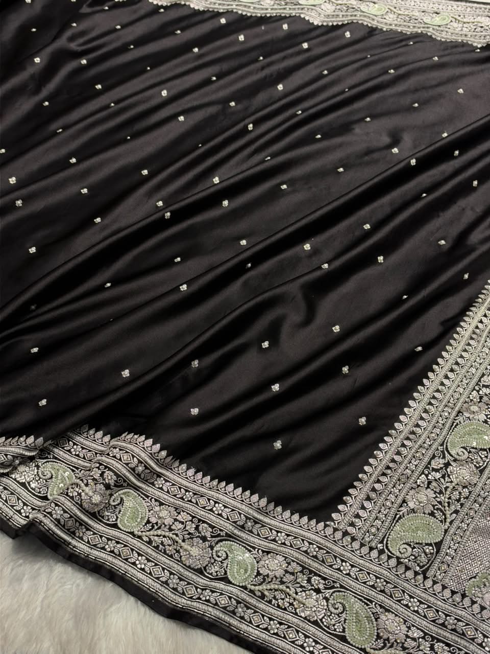 Banarasi Bridal Black Mashru Silk Saree BMCS64