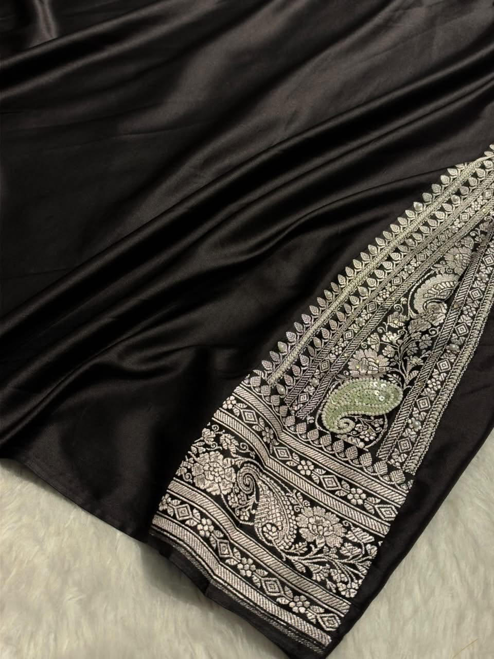 Banarasi Bridal Black Mashru Silk Saree BMCS64