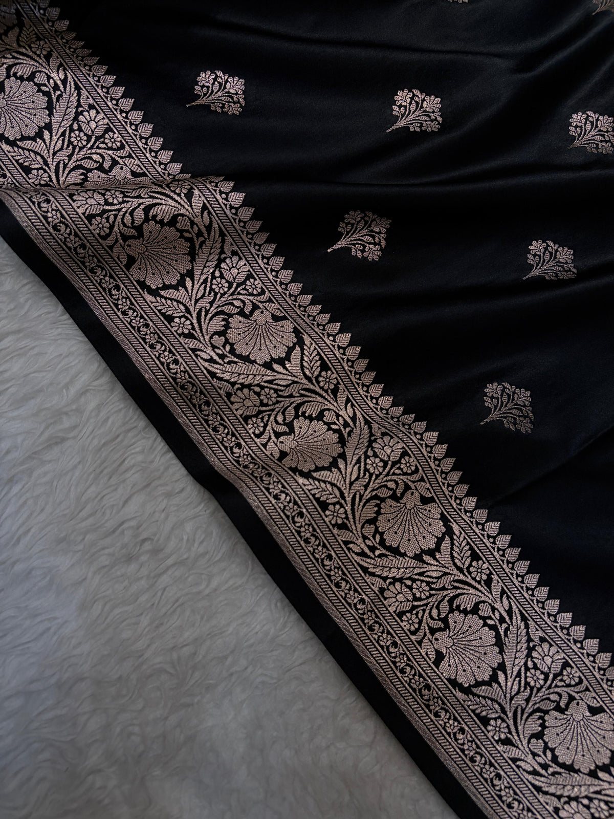 Black Shades Banarasi Boota Pattern Floral Mashru Silk Saree MSM-150