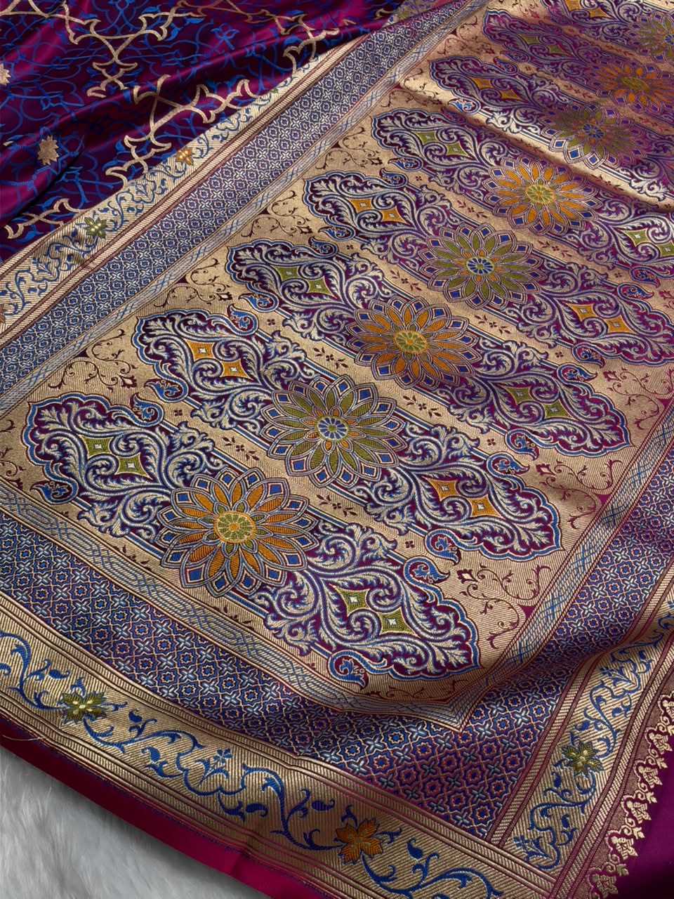 Banarasi Premium Cross Purple Satin Katan with Tanchoi Pattern SK164