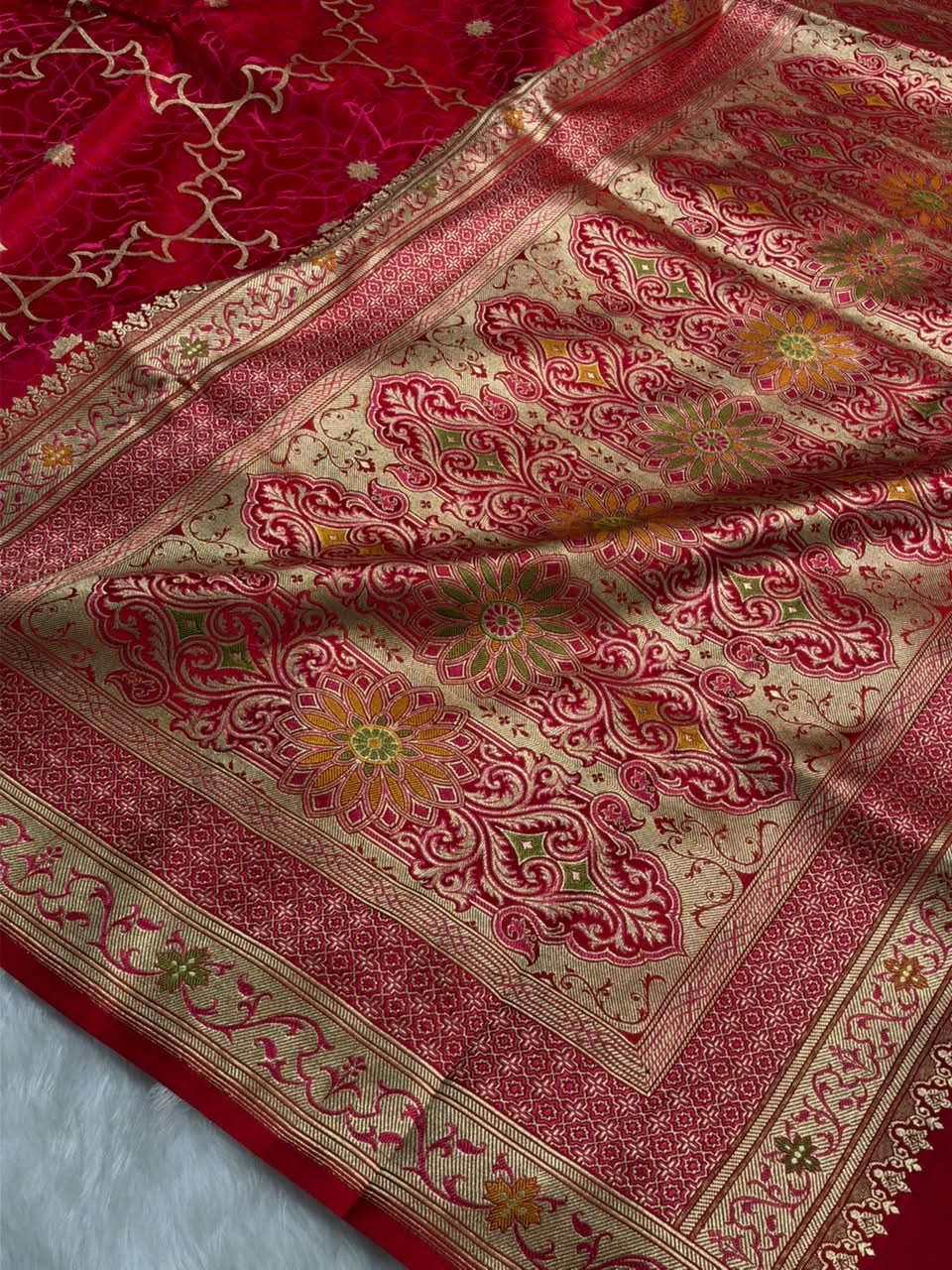 Banarasi Premium Red Satin Katan with Tanchoi Pattern SK164