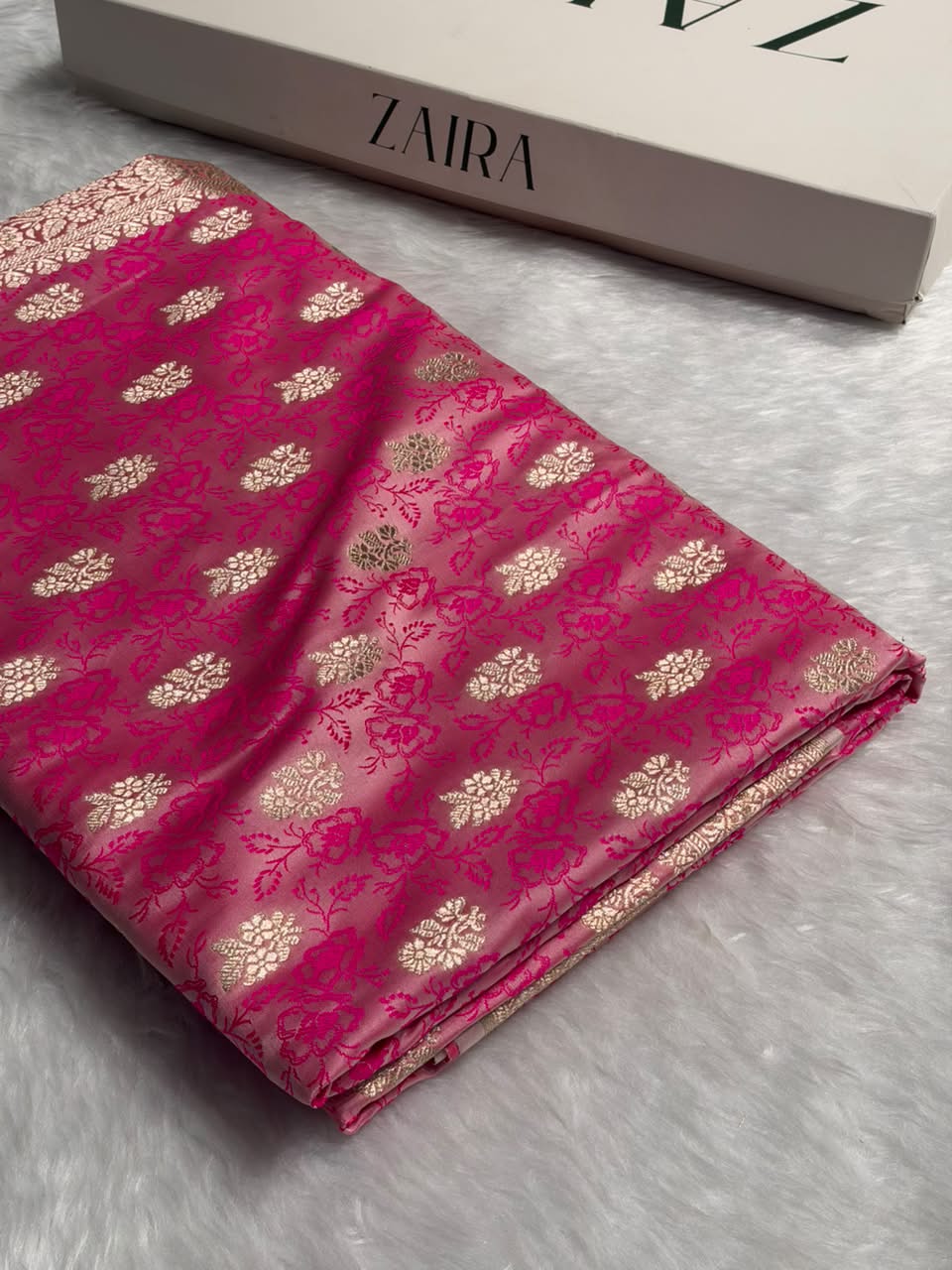 Baby Pink Shades Tanchoi Motif Mashru Silk Saree MST-10