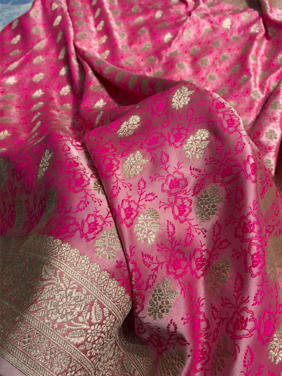 Baby Pink Shades Tanchoi Motif Mashru Silk Saree MST-10