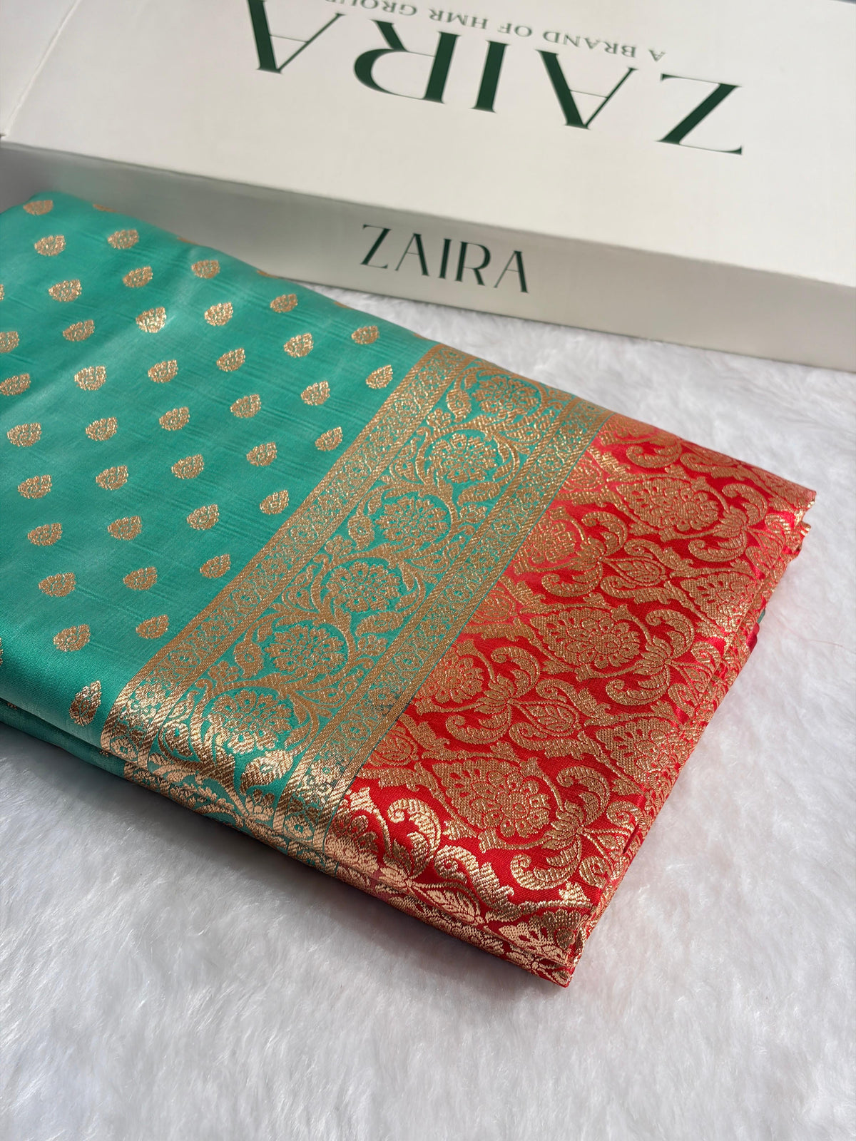 Satin Silk Booti in Sea Green With Red Shades SS01