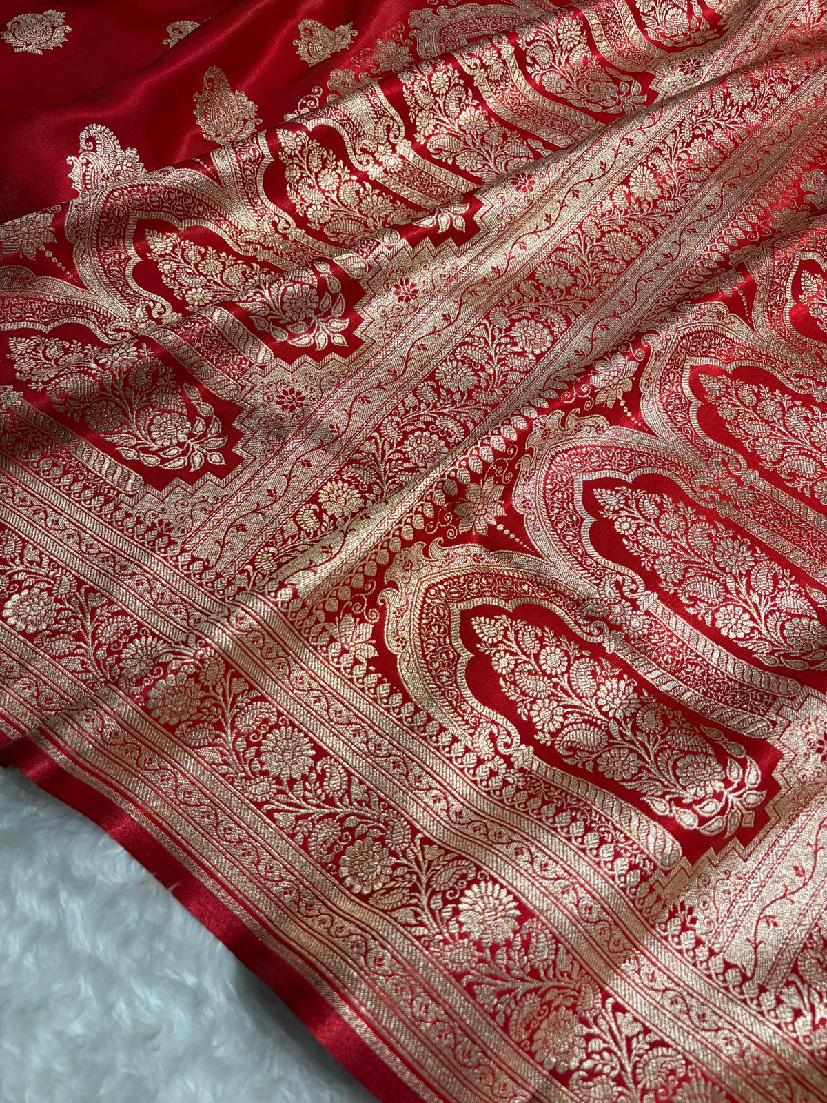 Banarasi Light Weight Satin Silk Red SS71