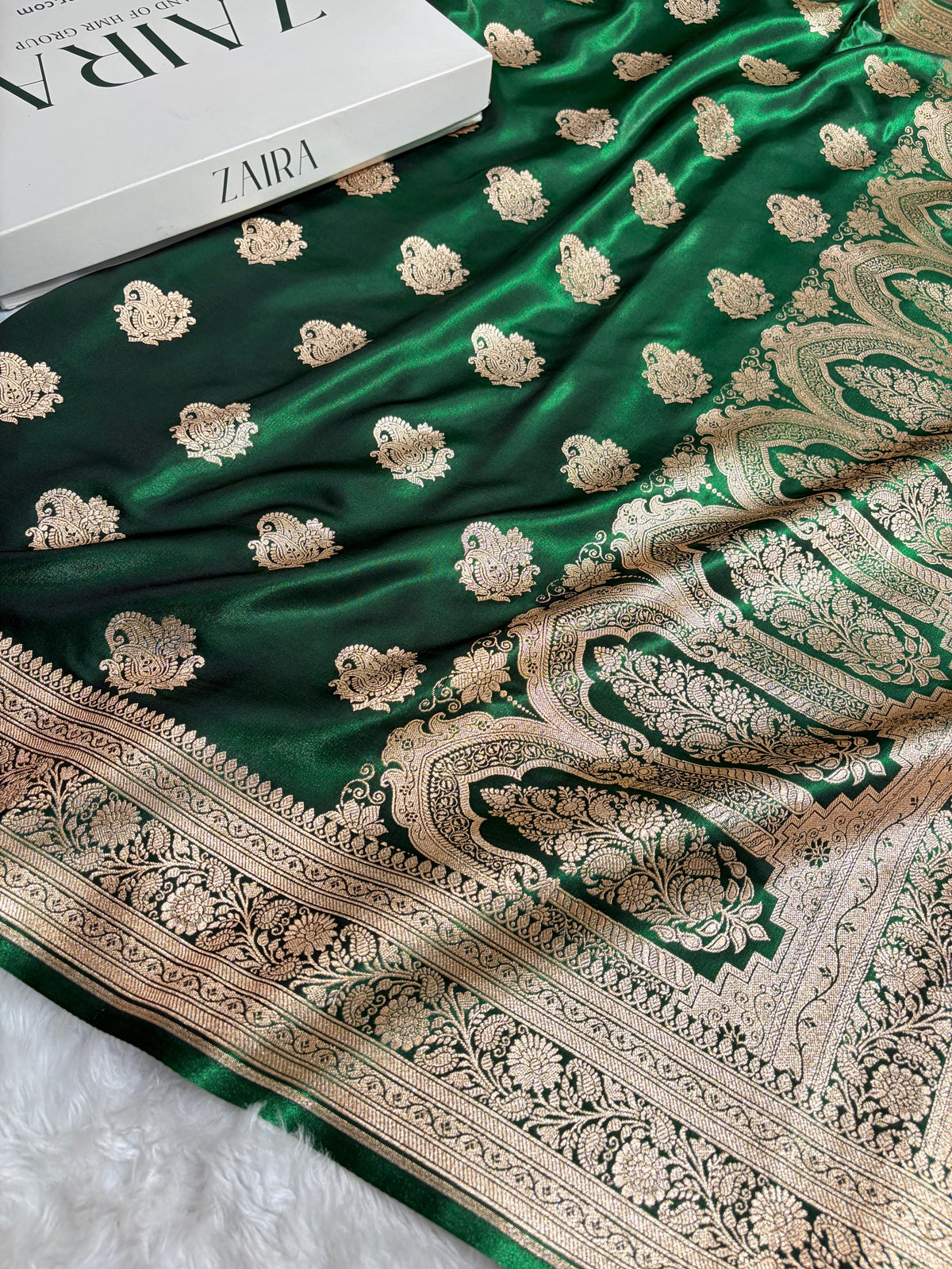 Banarasi Light Weight Satin Silk Bottle Green SS71