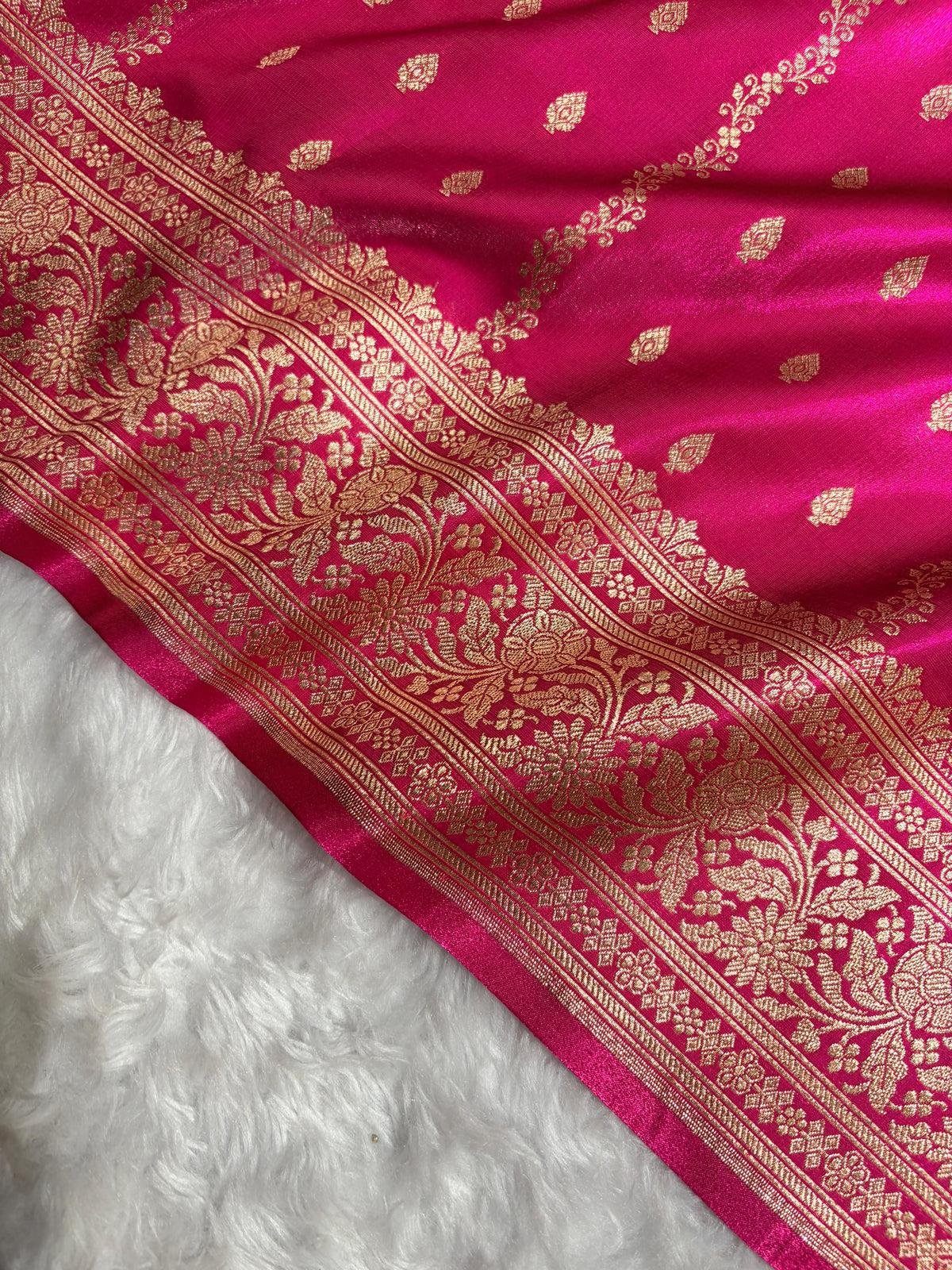Banarasi Light Weight Satin Silk Pink Shades SS70