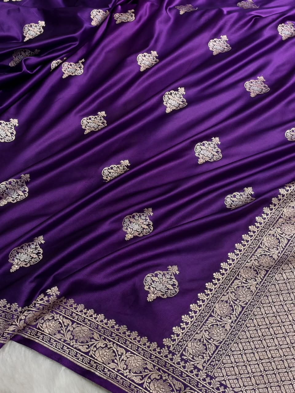 Banarasi Cross pattern in Purple Shades Mashru silk saree MCS118