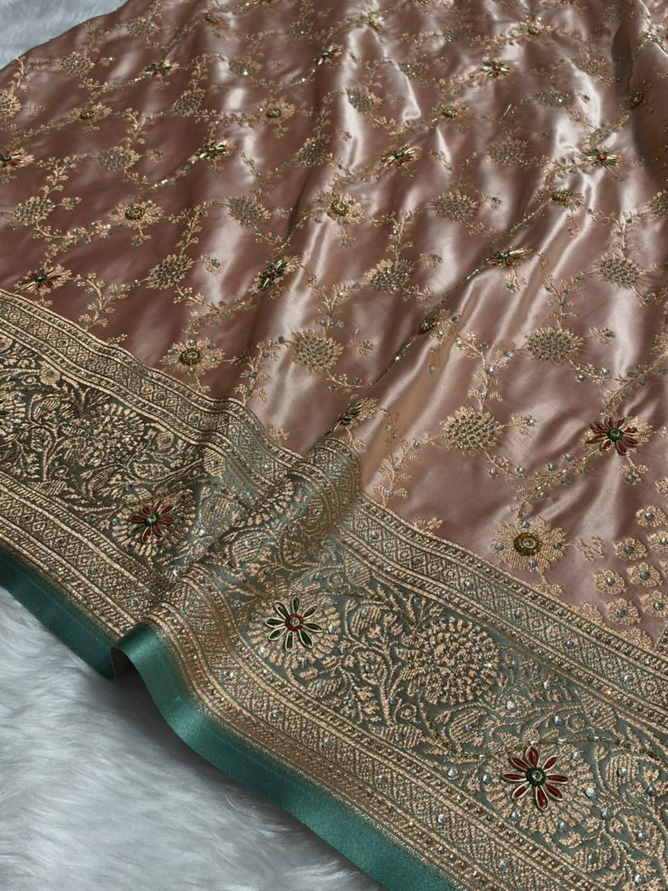 Banarasi Satin Katan With Ari Stone Work Saree in Contrast Peach / Turquoise Shade BSK132