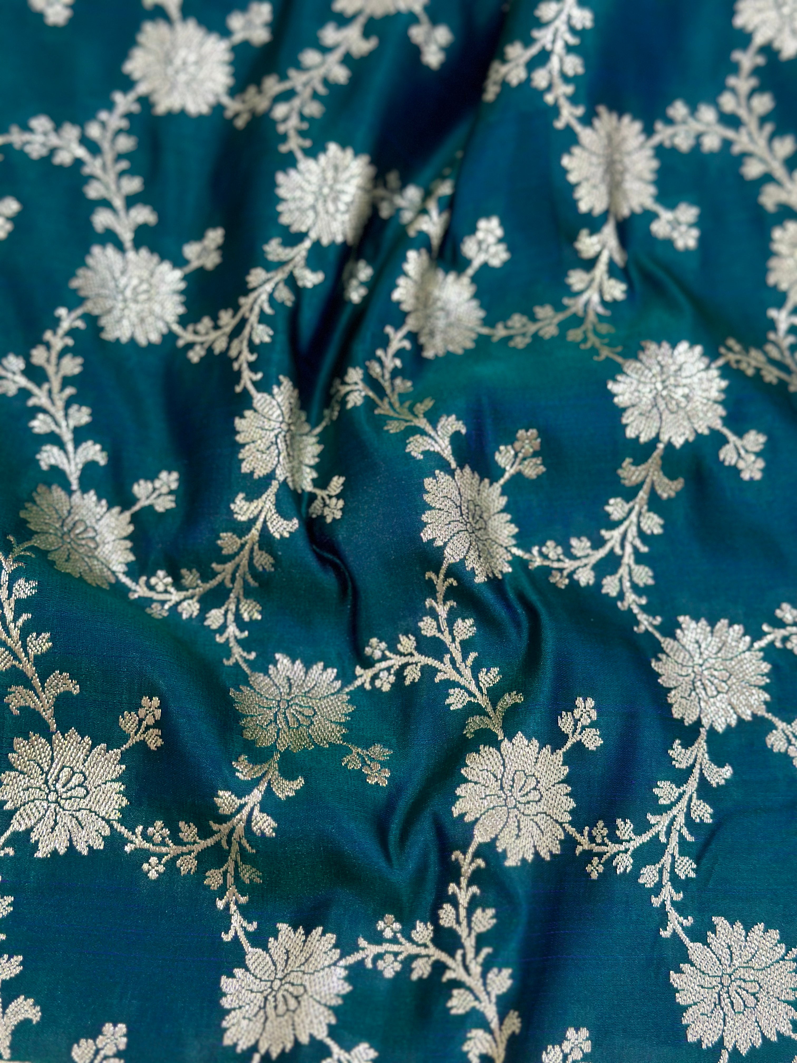 Katan Silk Saree In Peacock green Shades with Blouse
