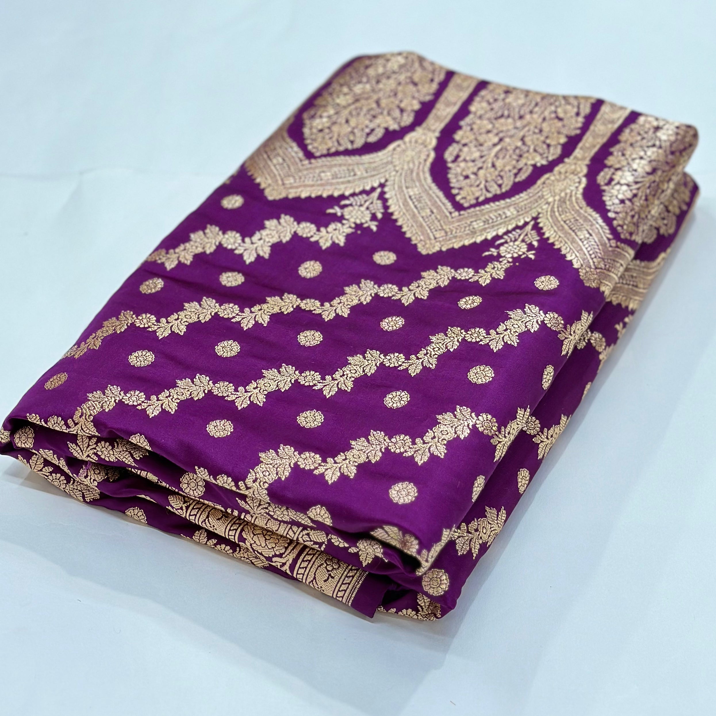 Katan Silk Saree In Magenta Shades